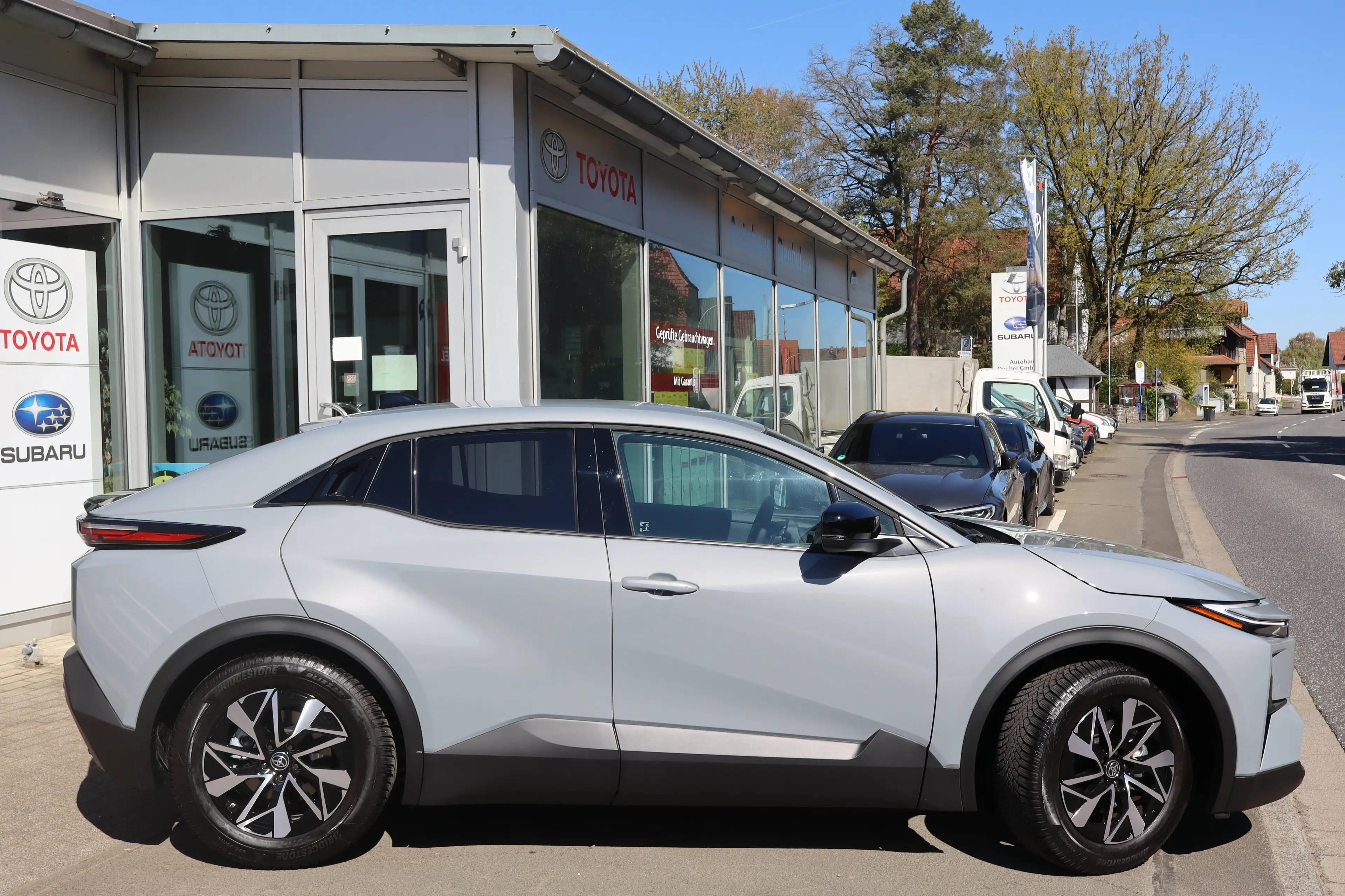 Toyota C-HR+ 165 kW Teamplayer — photo 2