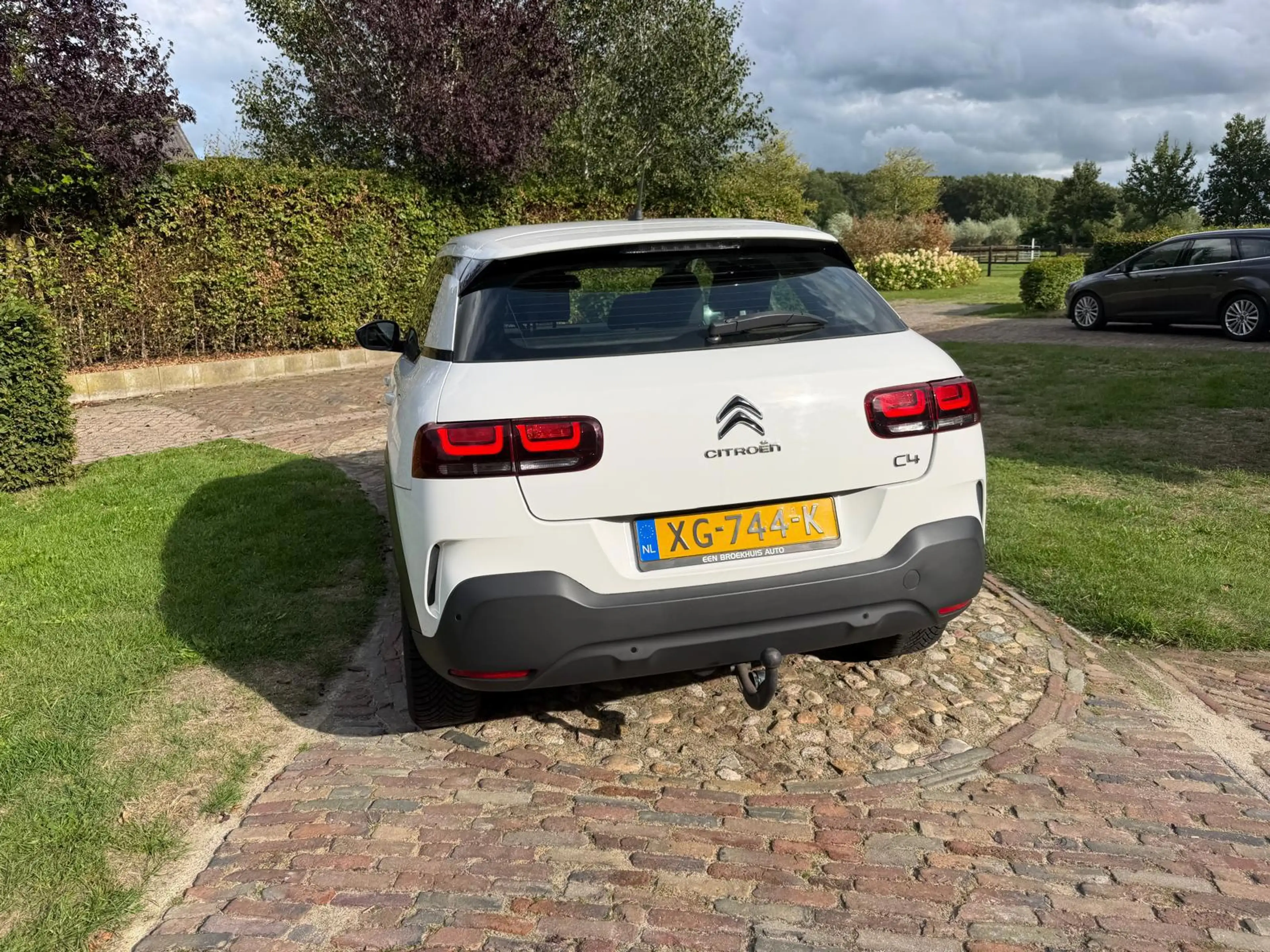 Citroen C4 Cactus 1.2 PureTech Feel-NL auto-Navi-Trekhaak- — photo 4