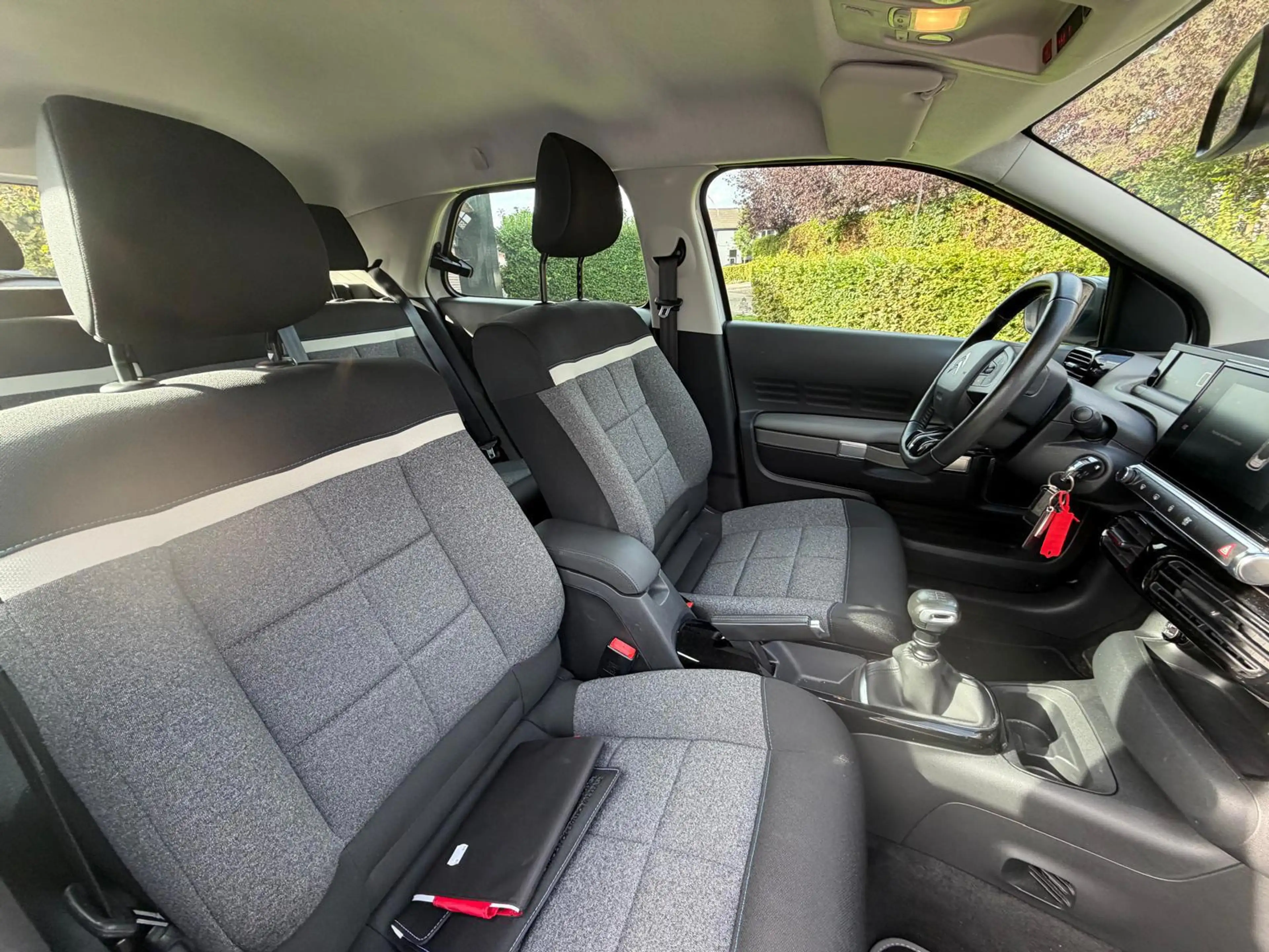 Citroen C4 Cactus 1.2 PureTech Feel-NL auto-Navi-Trekhaak- — photo 11