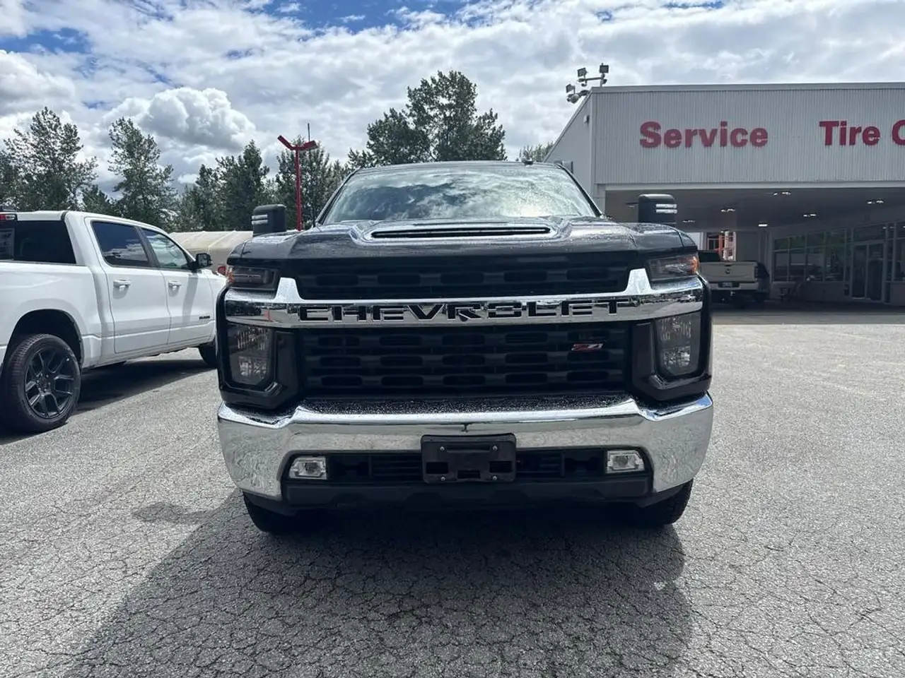 Chevrolet Silverado 3500 photo Chevrolet Silverado 3500