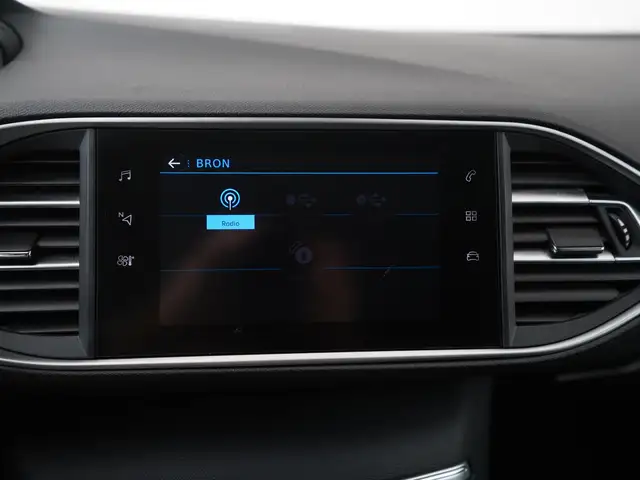 Peugeot 308 view 14