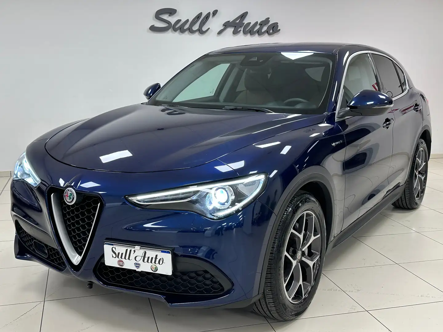 Alfa Romeo Stelvio 2.2 Turbodiesel 190 CV AT8 RWD Super Blu/Azzurro - 1