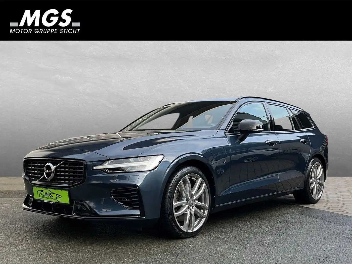 Volvo V60 Volvo V60 #R-Desingn #Plug-In #AWD #AHK #LED Bleu - 1