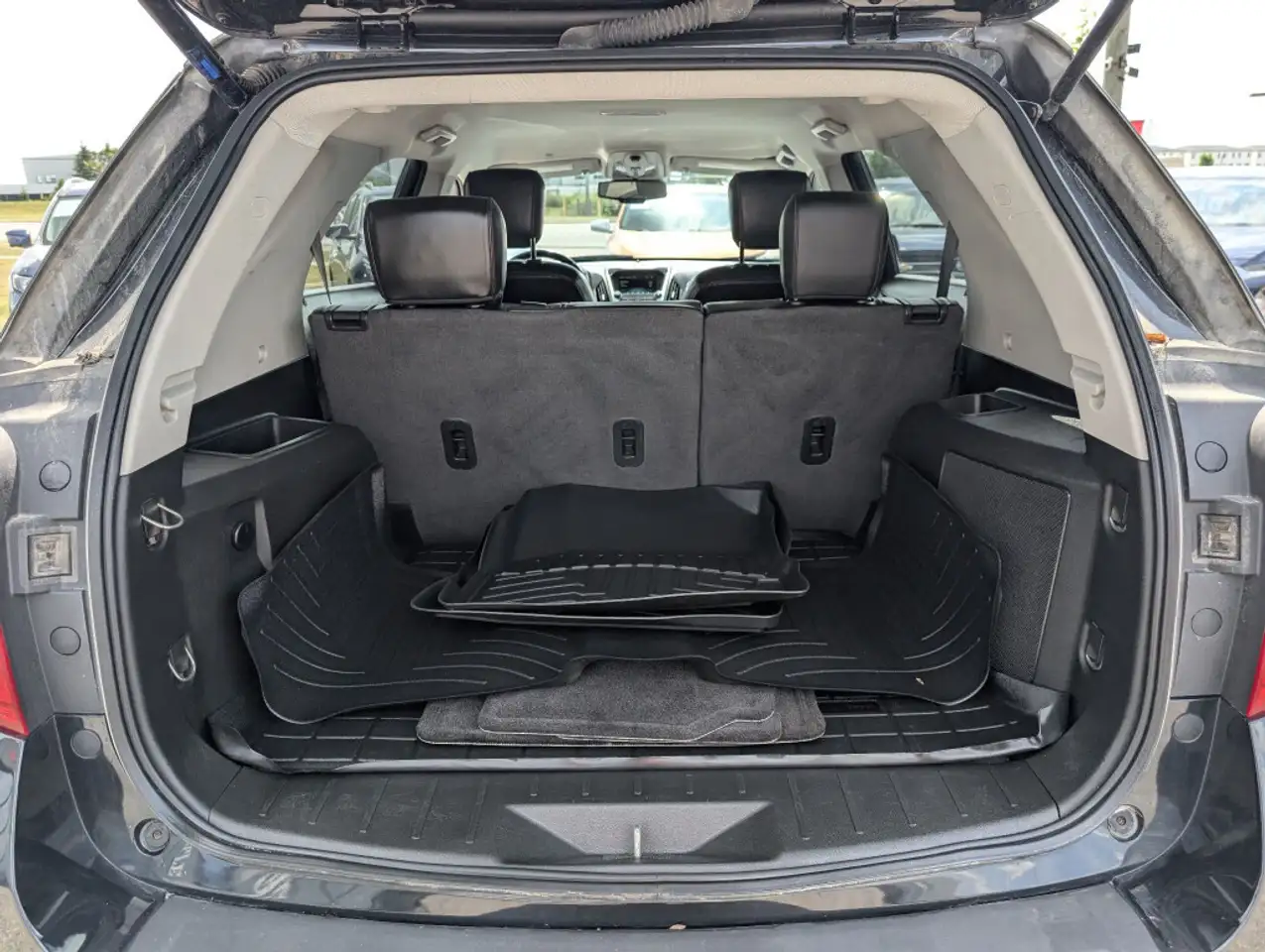 Chevrolet Equinox снимка Chevrolet Equinox