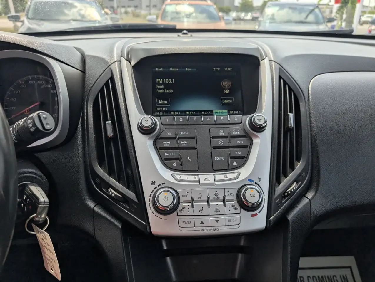 Chevrolet Equinox снимка Chevrolet Equinox
