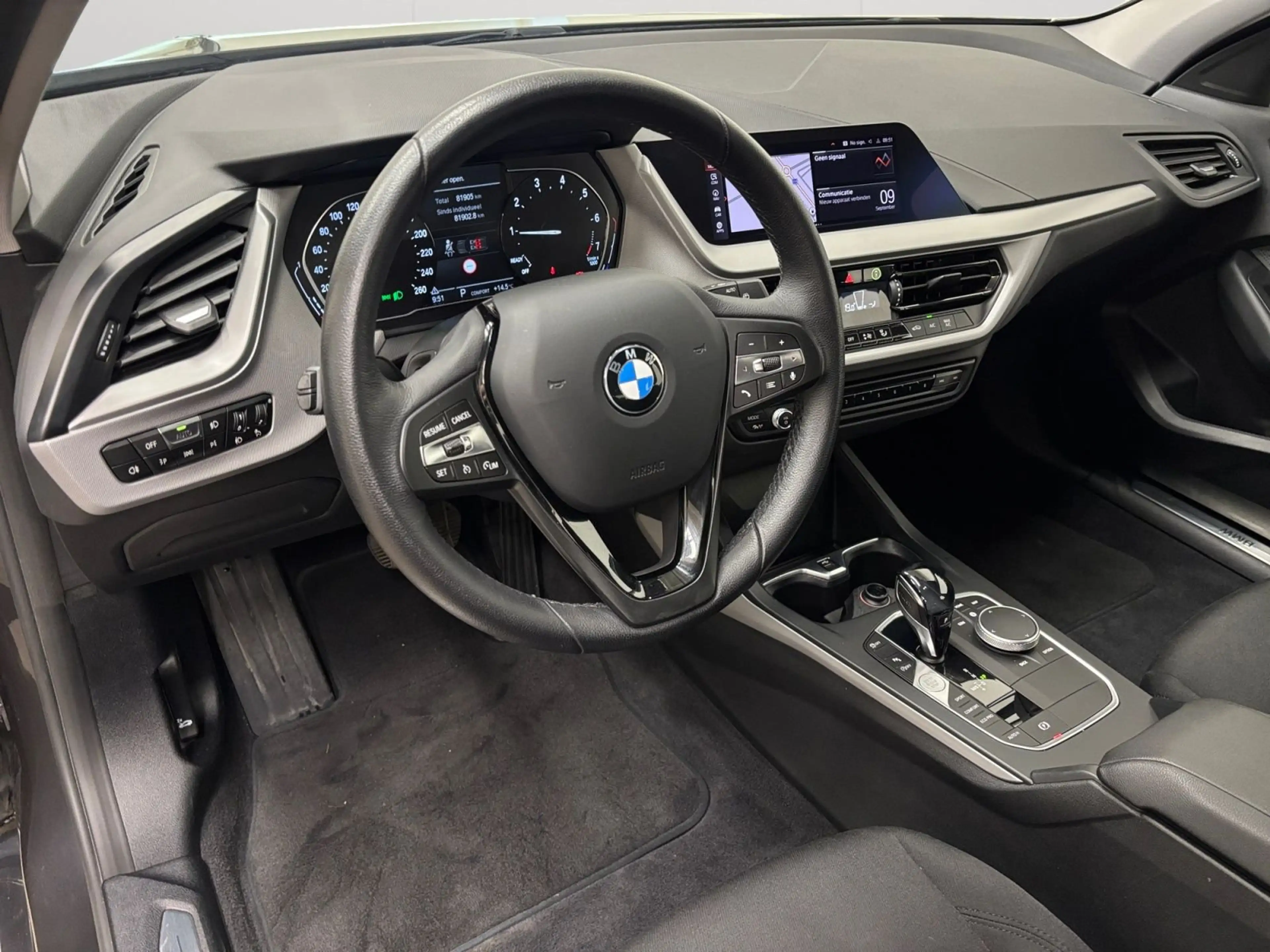 BMW 118 118i AUT — photo 6