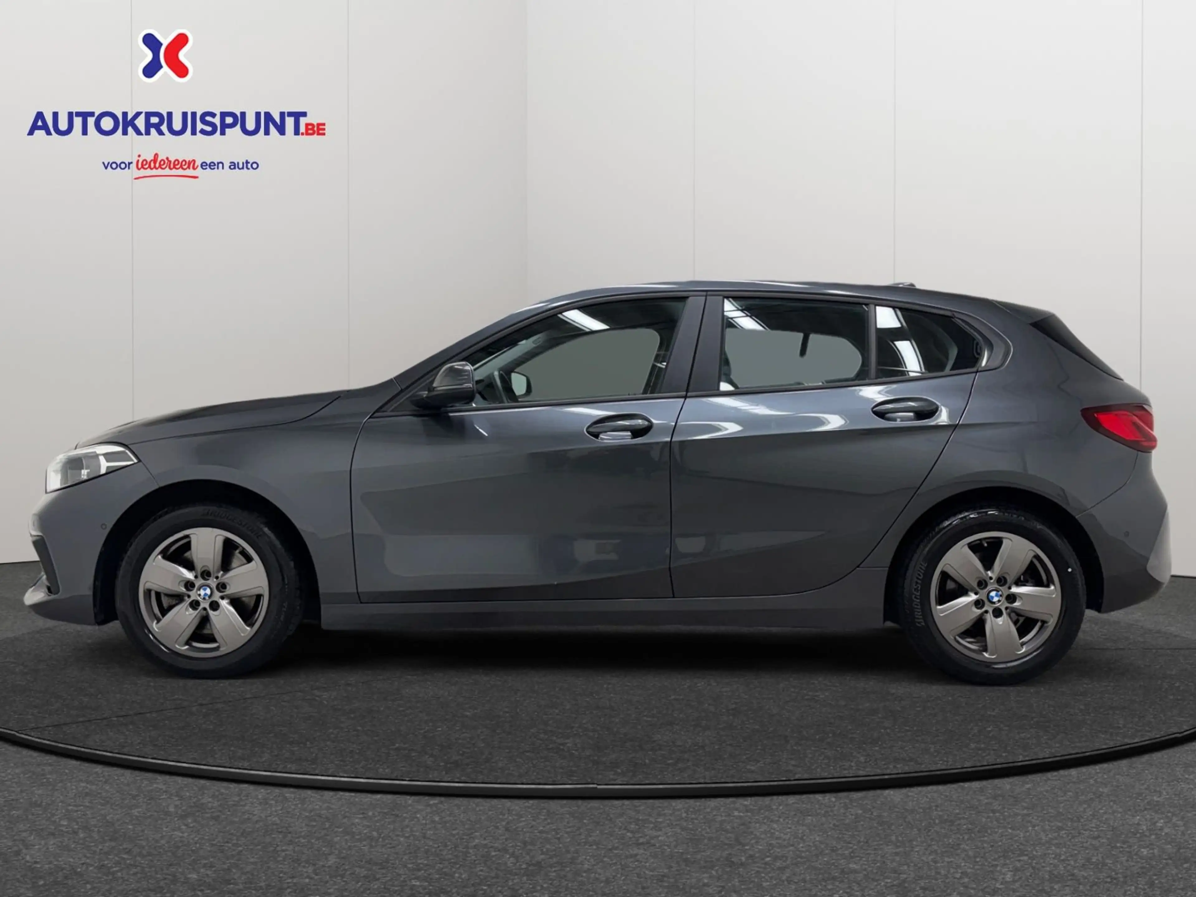 BMW 118 118i AUT — photo 2
