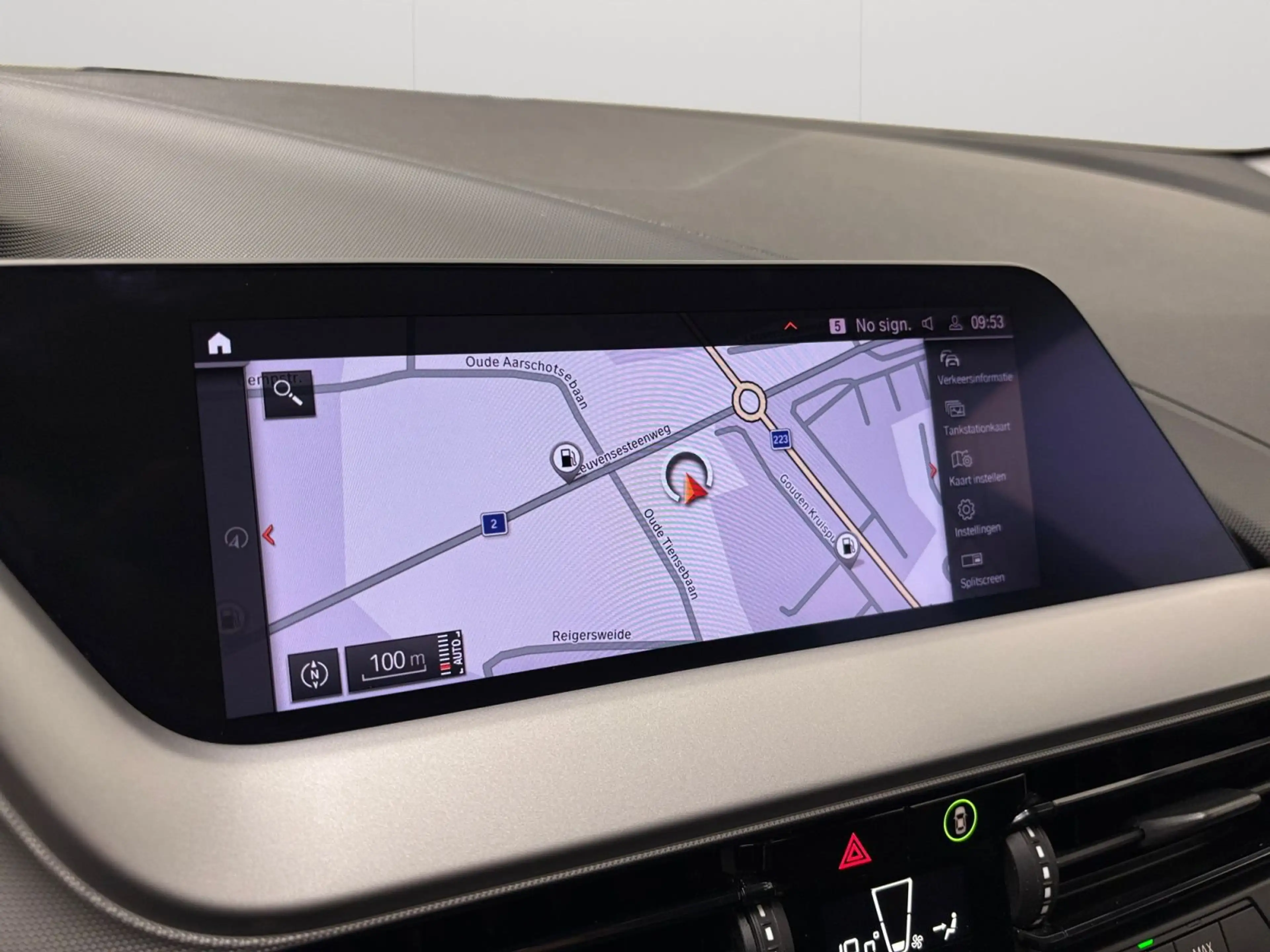 BMW 118 118i AUT — photo 12