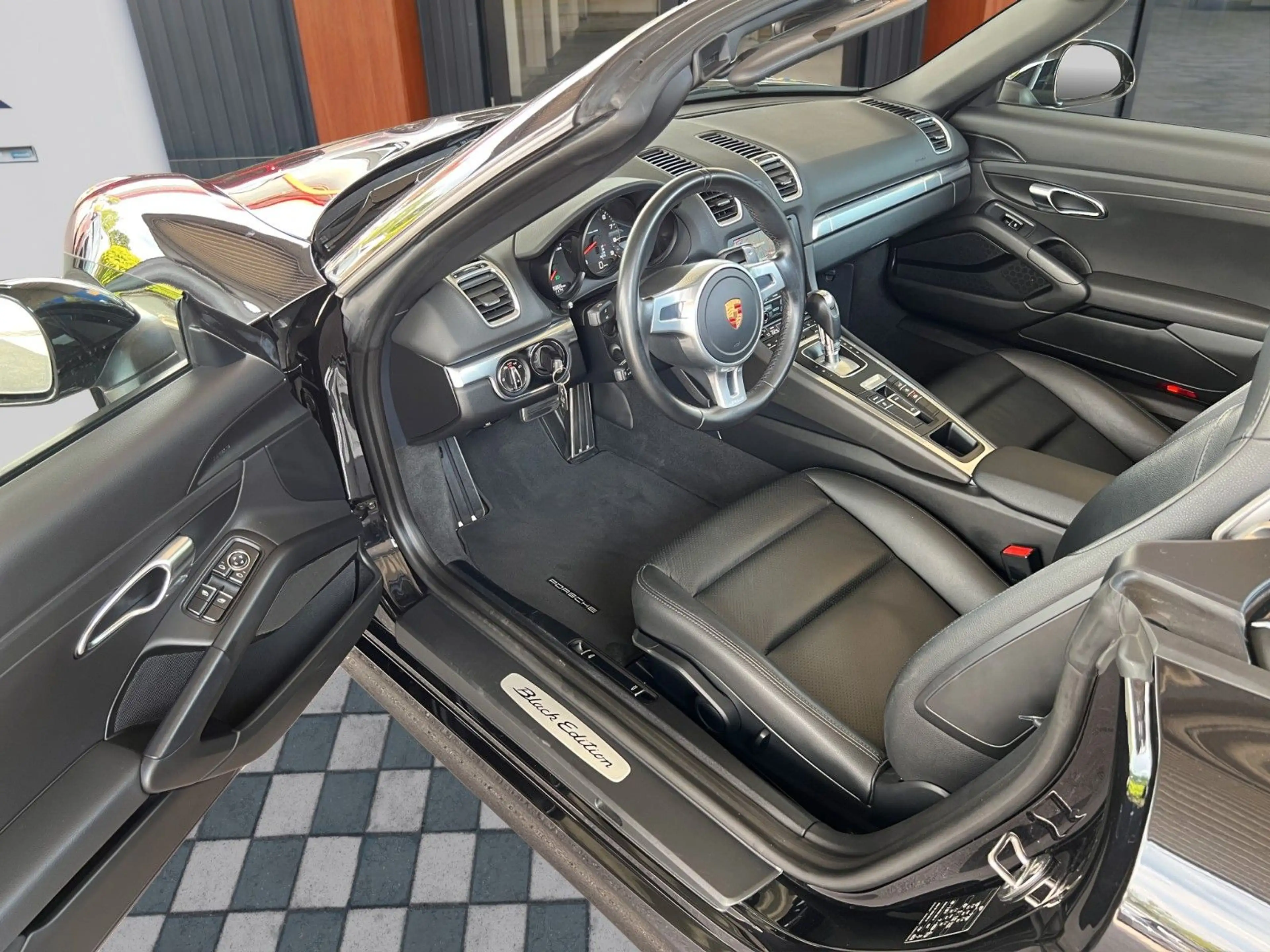 Porsche Boxster 981 PDK Black Edition SAGA Approved — photo 4