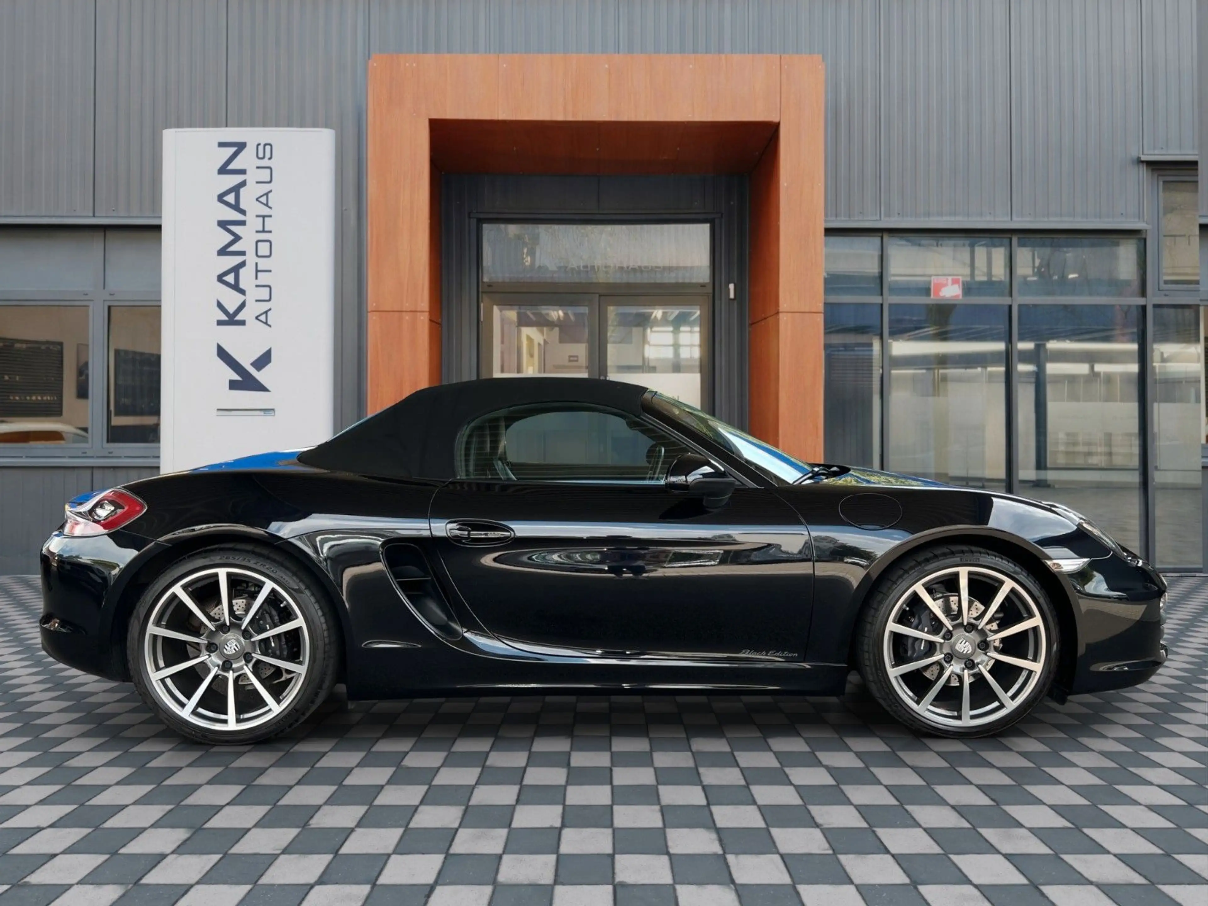 Porsche Boxster 981 PDK Black Edition SAGA Approved