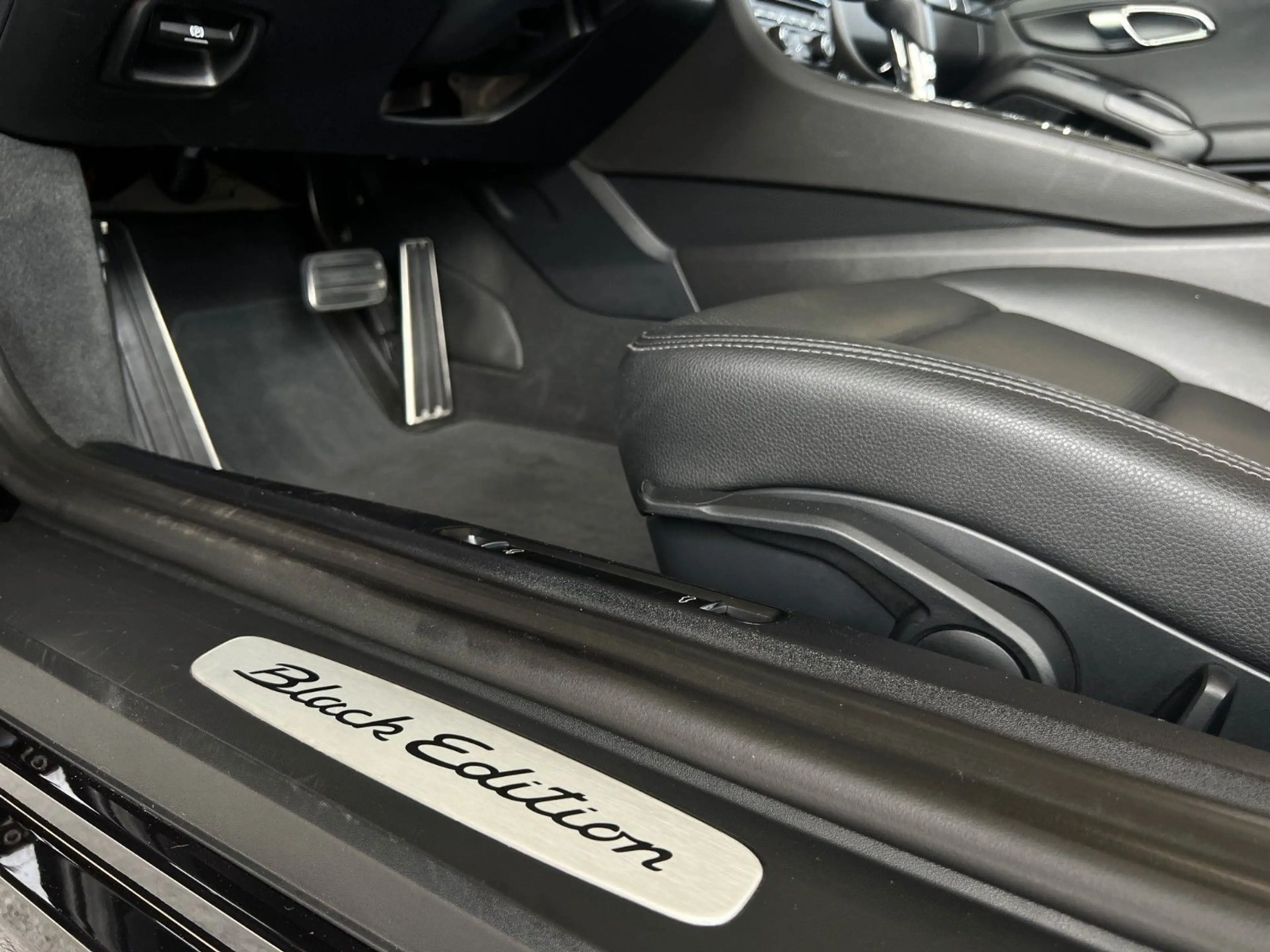 Porsche Boxster 981 PDK Black Edition SAGA Approved — photo 15