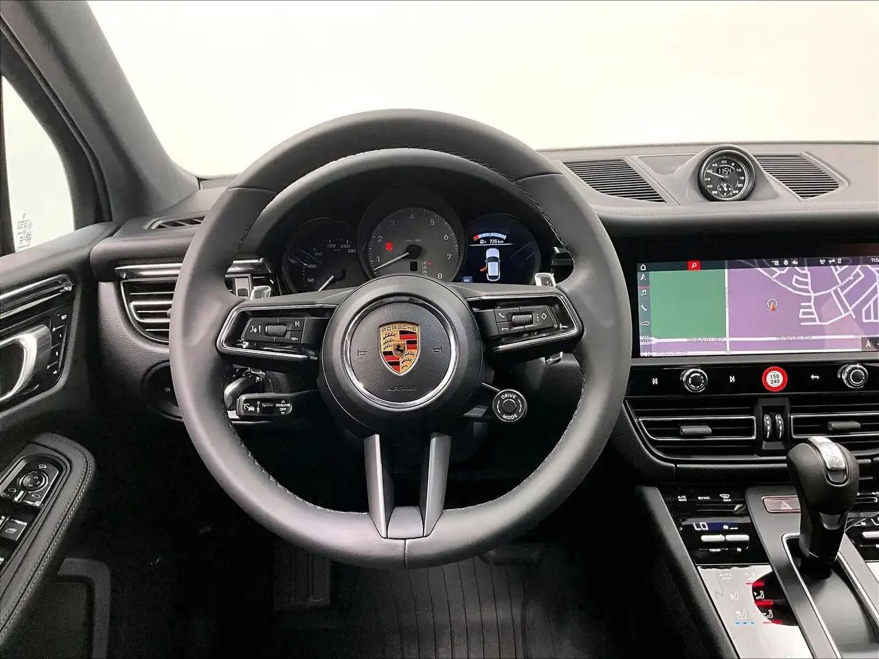 Porsche Macan снимка Porsche Macan