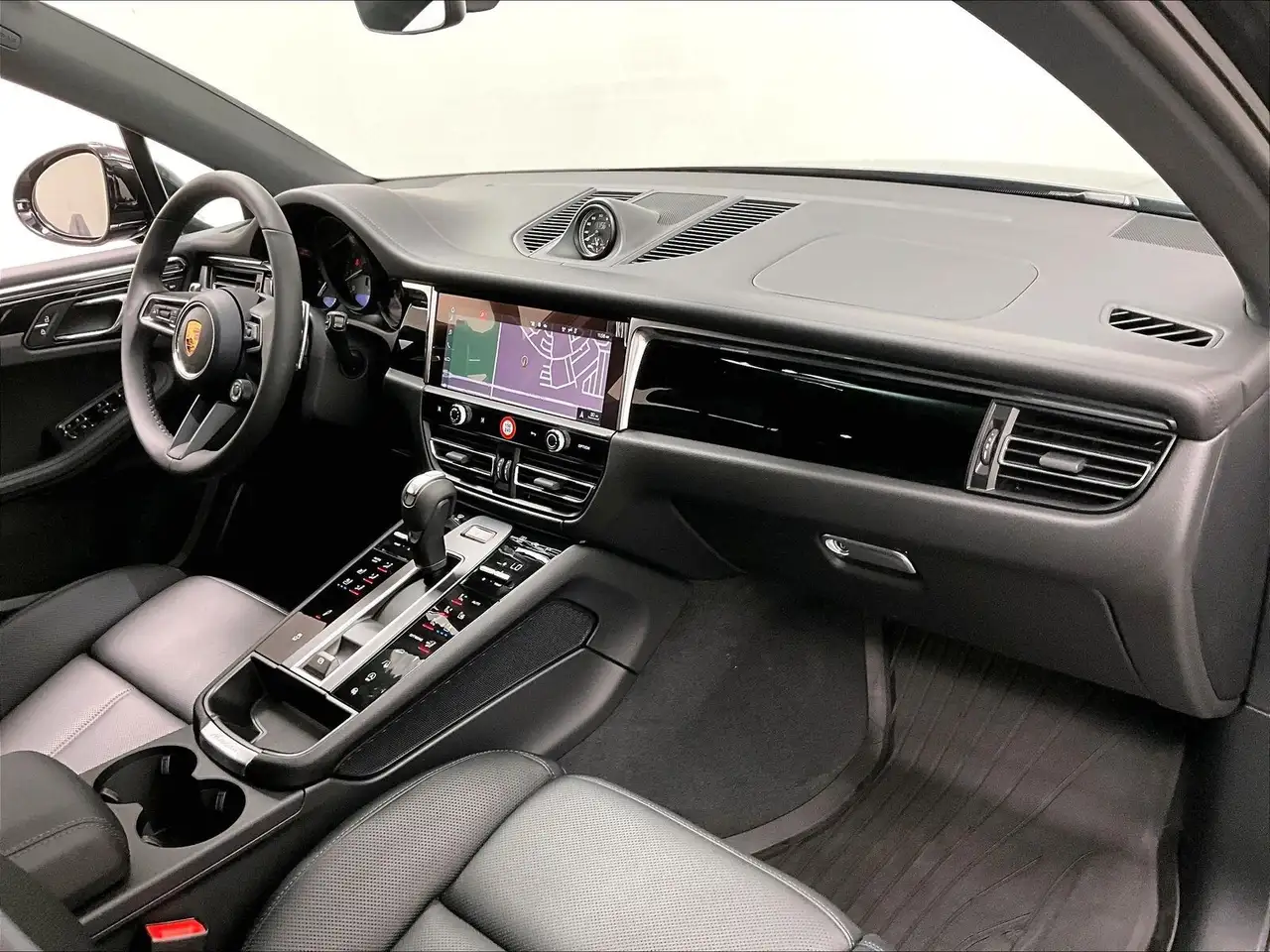 Porsche Macan снимка Porsche Macan