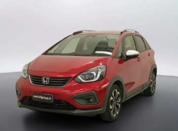 Crosstar 1.5 hev Executive ecvt