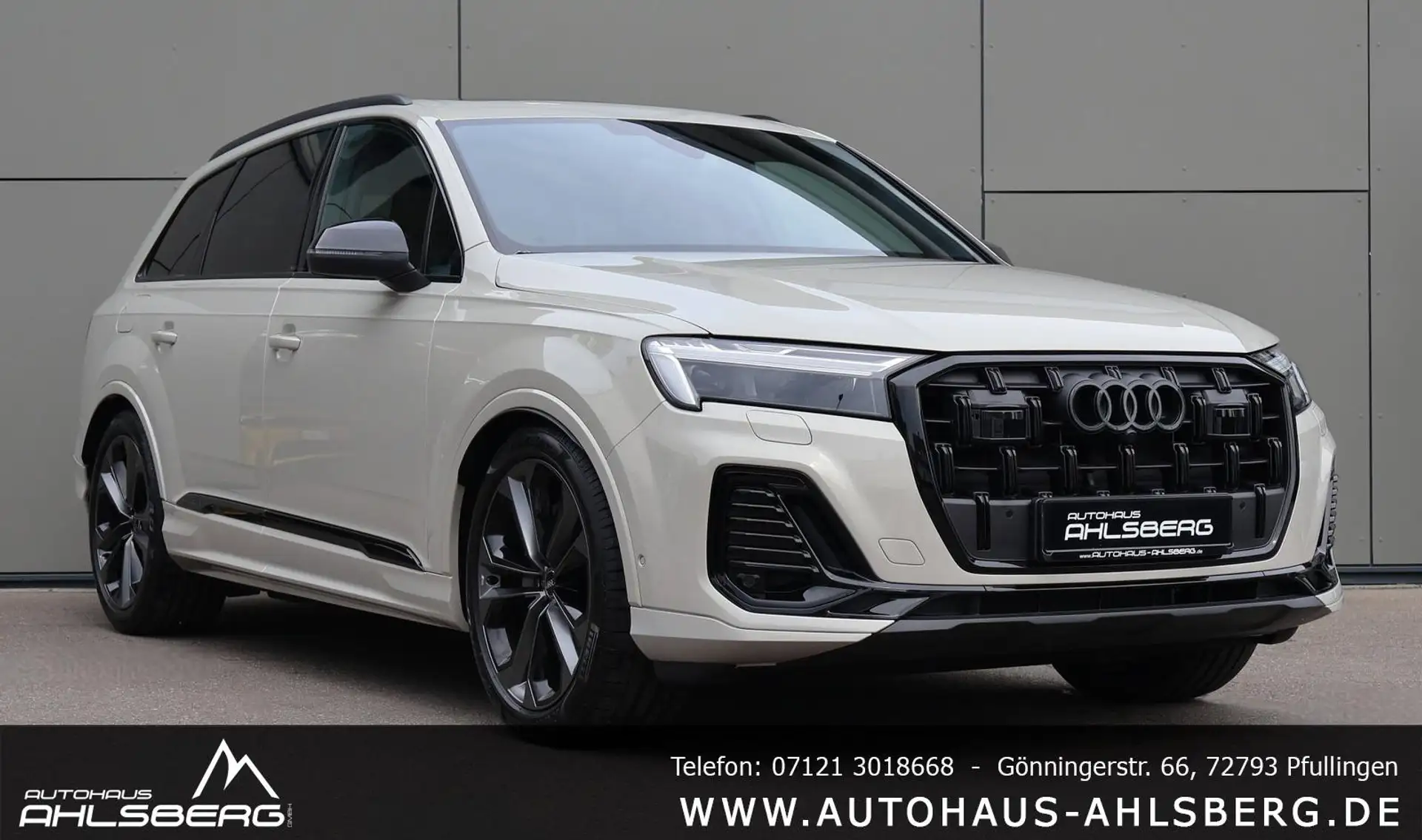 Audi Q7 2026 화이트 사진 3