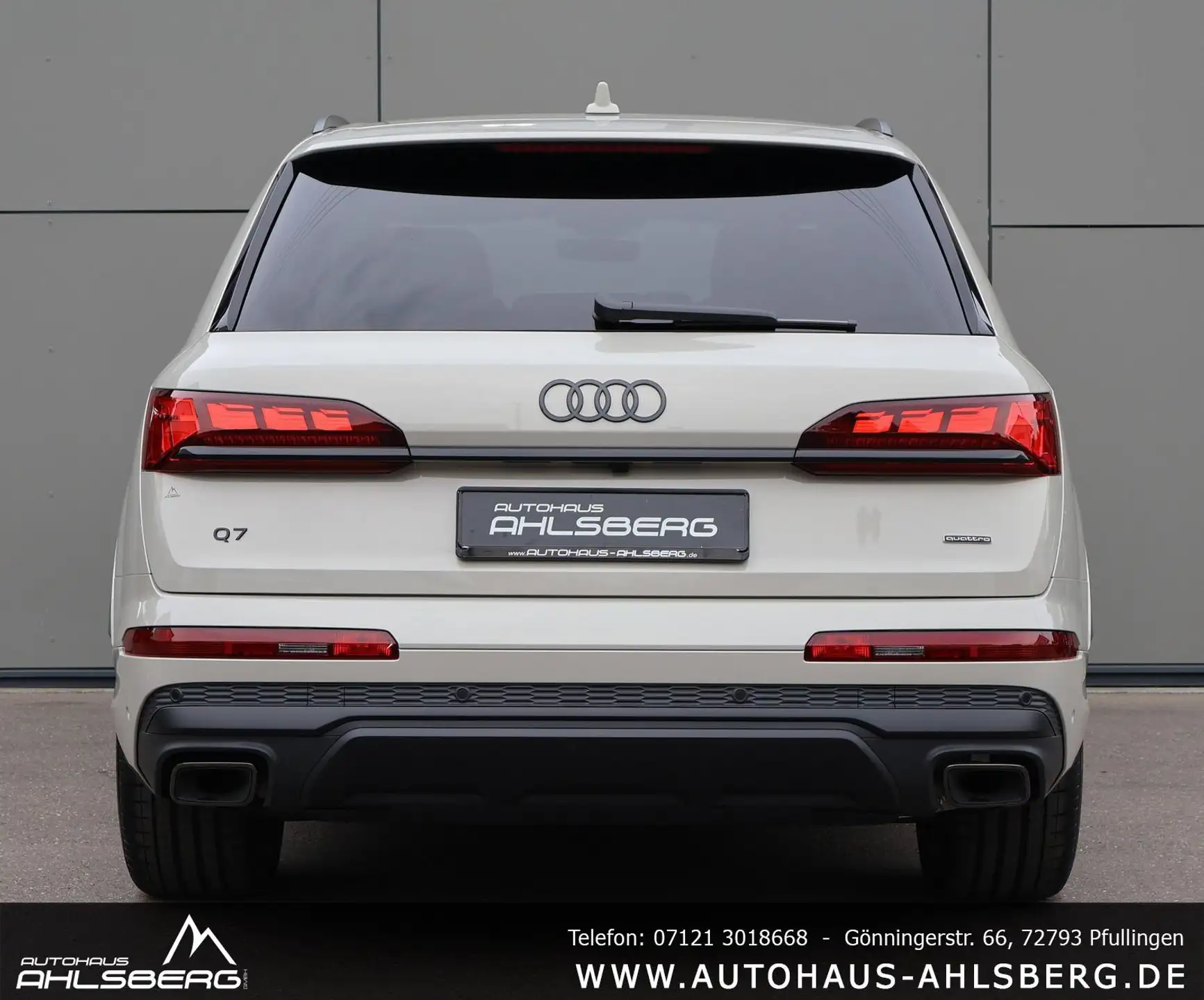 Audi Q7 2026 화이트 사진 7