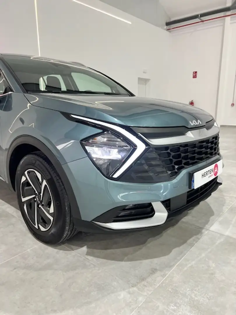Kia Sportage 1.6 T-GDi HEV Drive Grün - 2
