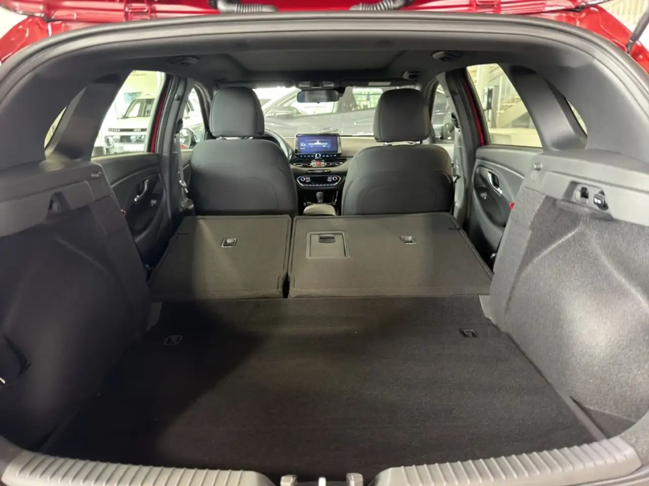 Hyundai i30 1.5 T-GDI ADVANTAGE PLUSPAKET PANO DIGI. COCKPIT C 11