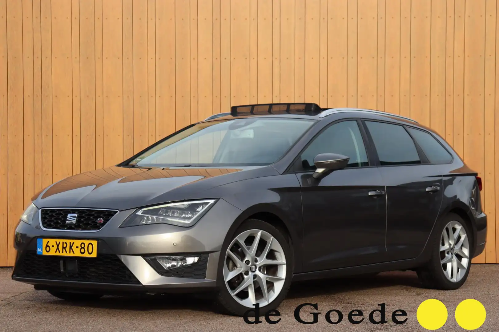 SEAT Leon ST 1.4 TSI ACT FR Dynamic org.NL schuifdak leer/al Grijs - 1