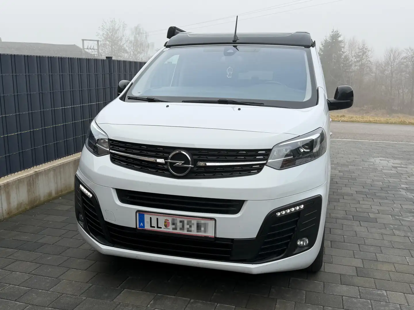 Opel Zafira Life Weiß - 2