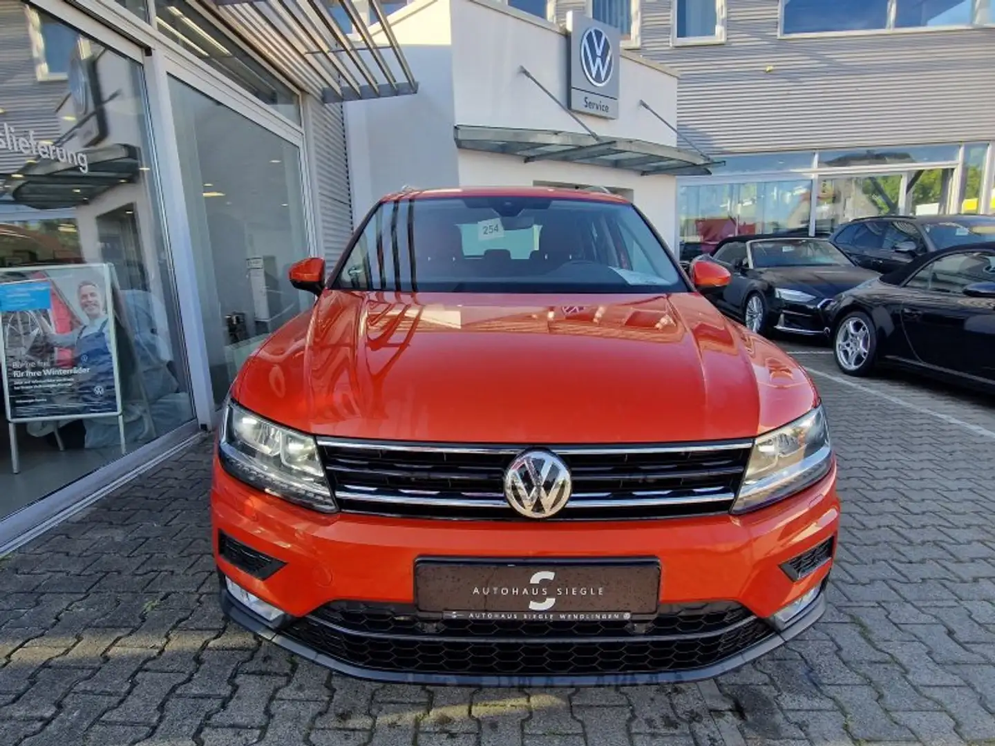 Volkswagen Tiguan 2.0 TDI Sound 4Motion AHK DSG Navi LED ACC Parktro Orange - 2