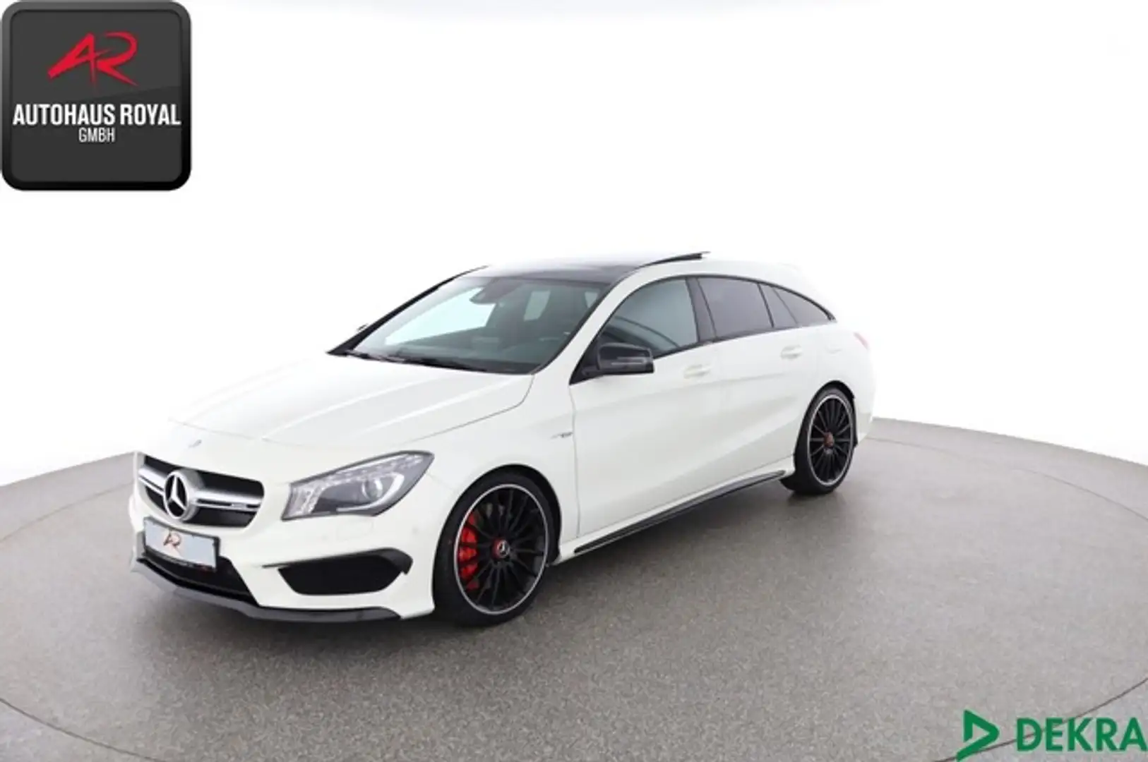 Mercedes-Benz CLA 45 AMG Shooting Brake 4M PERFOMANCE SITZE,SH Белый - 1