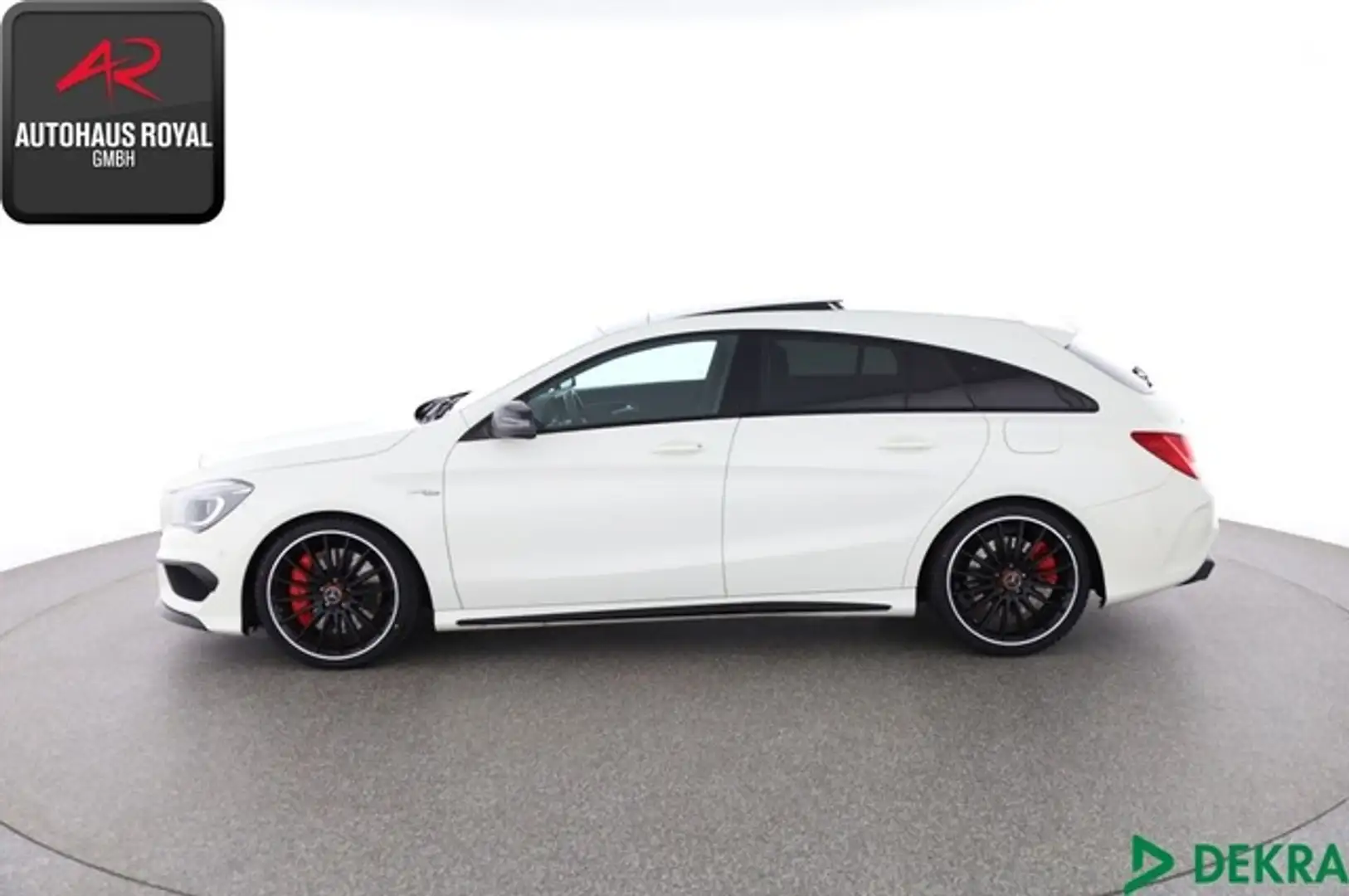 Mercedes-Benz CLA 45 AMG Shooting Brake 4M PERFOMANCE SITZE,SH Белый - 2