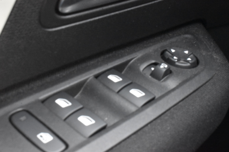 Citroen C4 Hybrid 136 DCS-6 Business Navigatie | Airco | Came — photo 12
