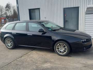 1.9 JTDM 16V Distinctive