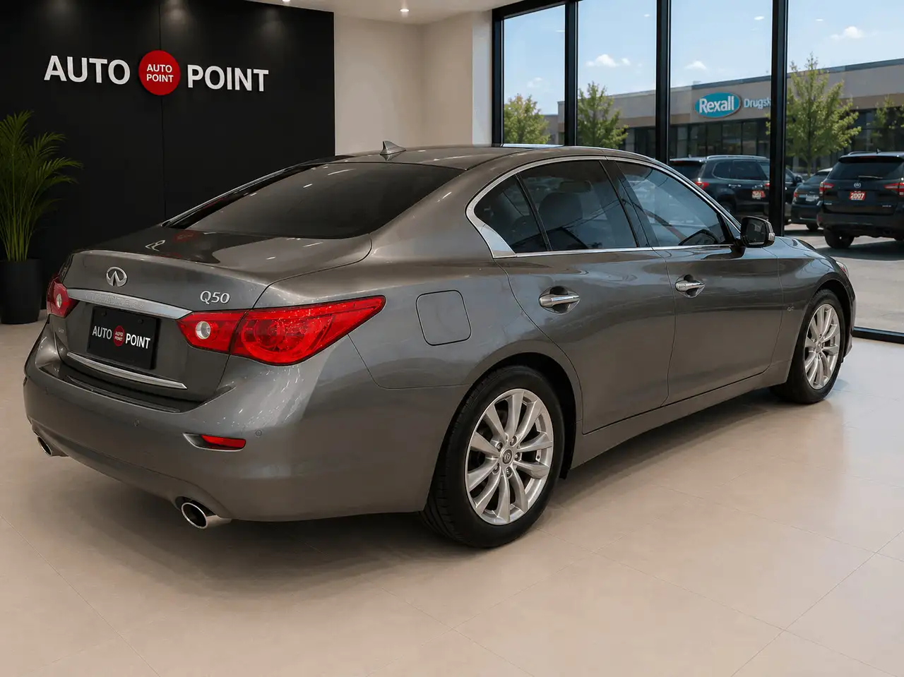 Infiniti Q50 снимка Infiniti Q50