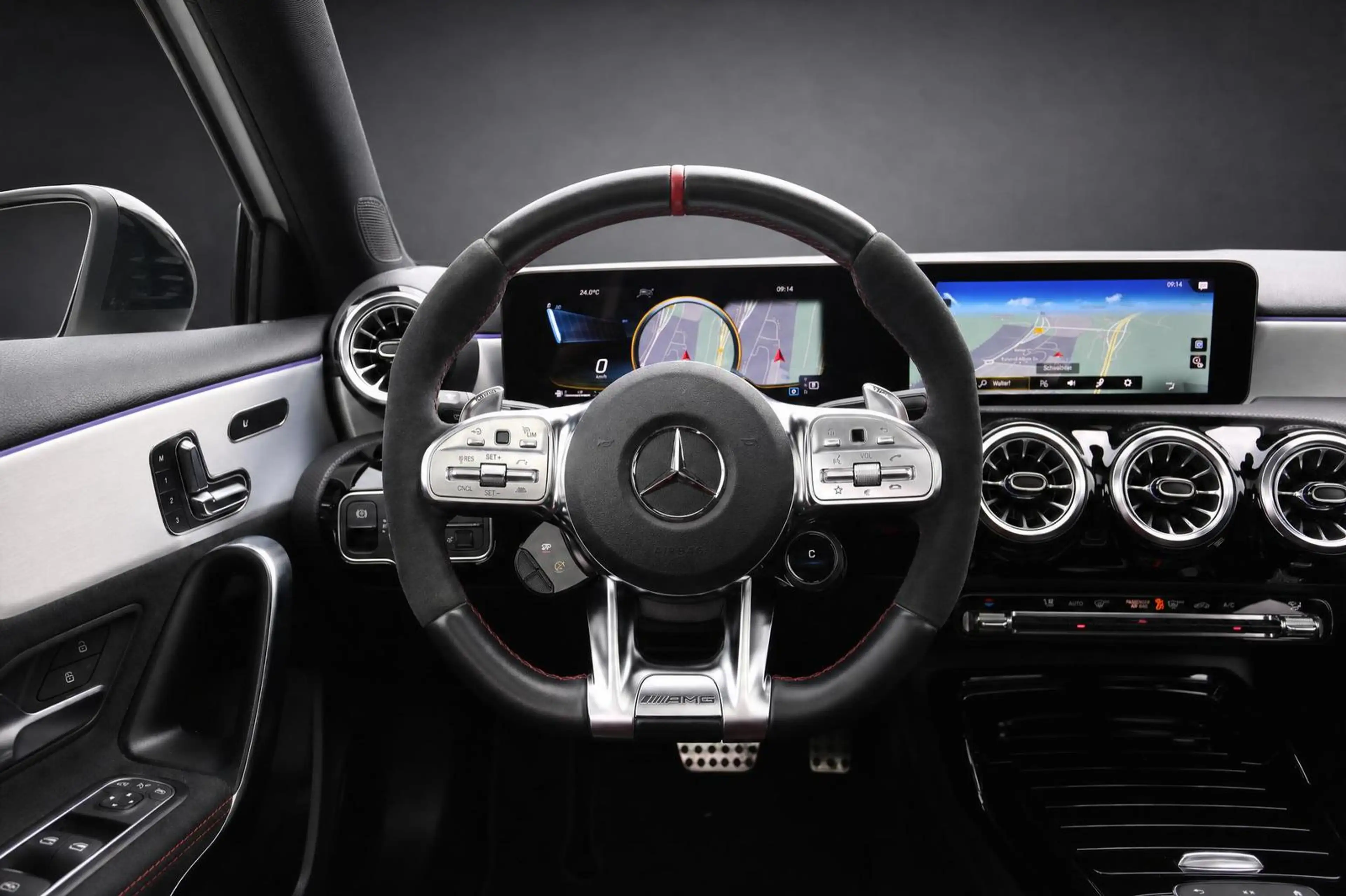 Mercedes-Benz A 45 AMG S AERO-PAKET*PERFORMANCE SITZ*PANO*DIST — photo 13