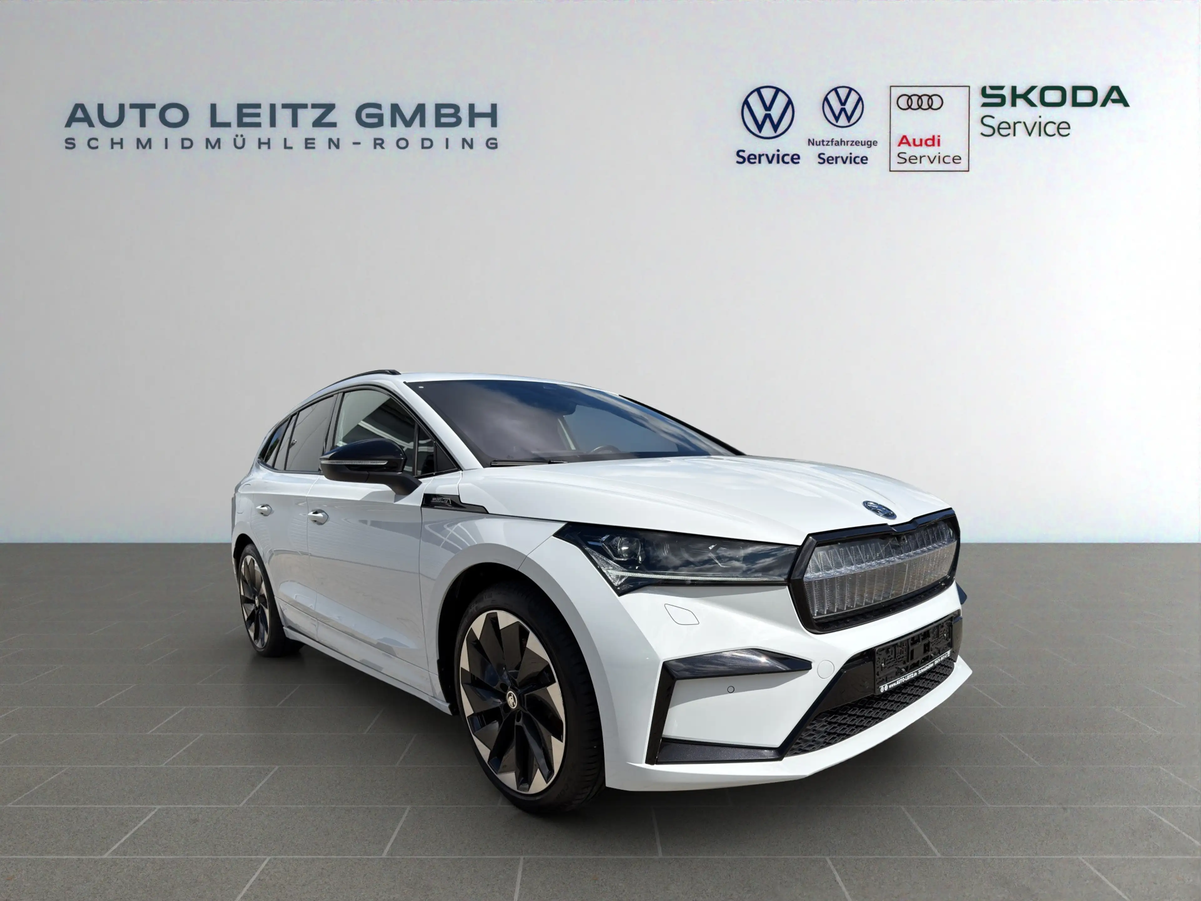 Skoda Enyaq 80 X Sportline AHK ACC Mtrx LM21 HUD 360 — photo 8
