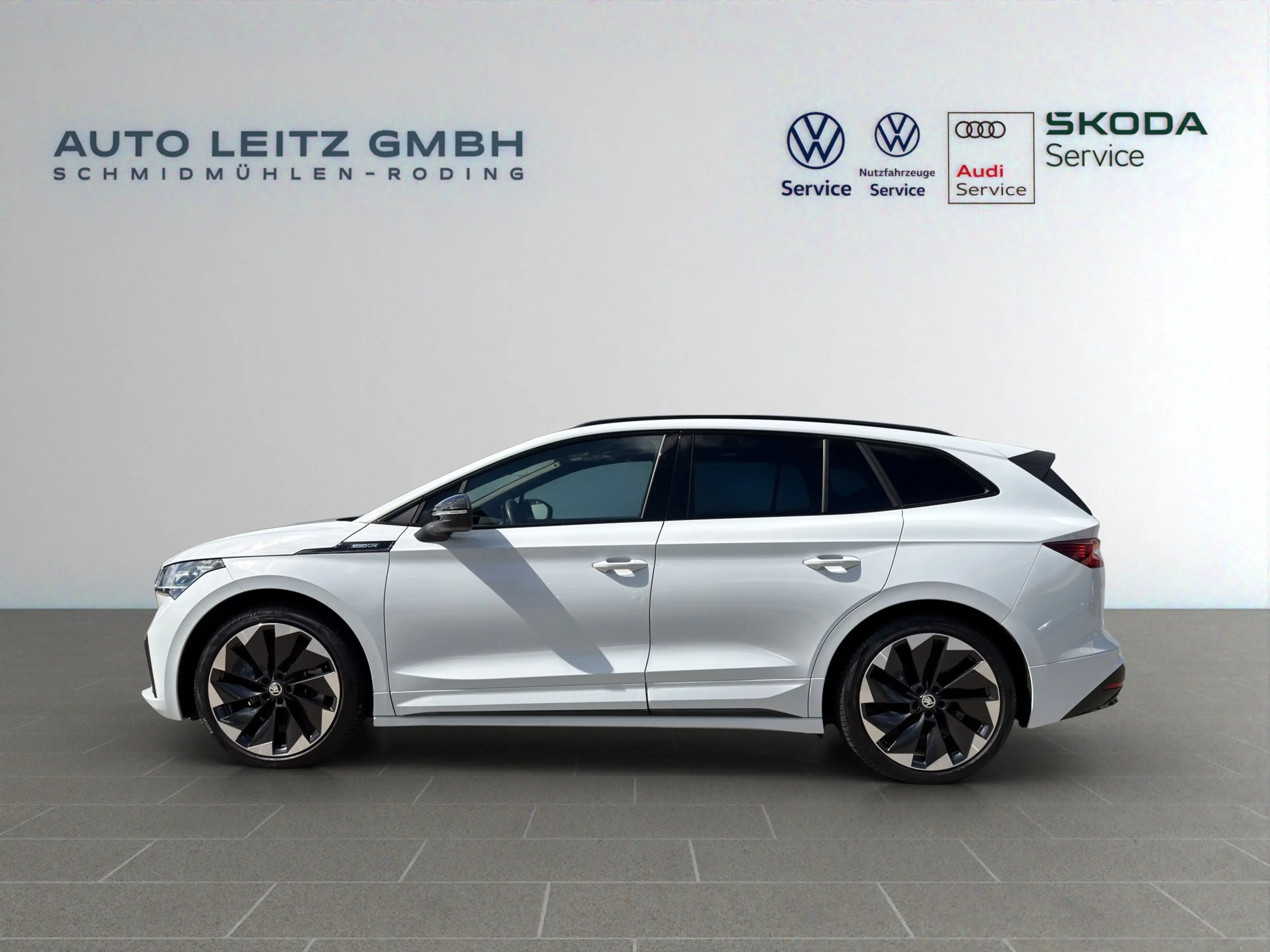 Skoda Enyaq 80 X Sportline AHK ACC Mtrx LM21 HUD 360 — photo 4