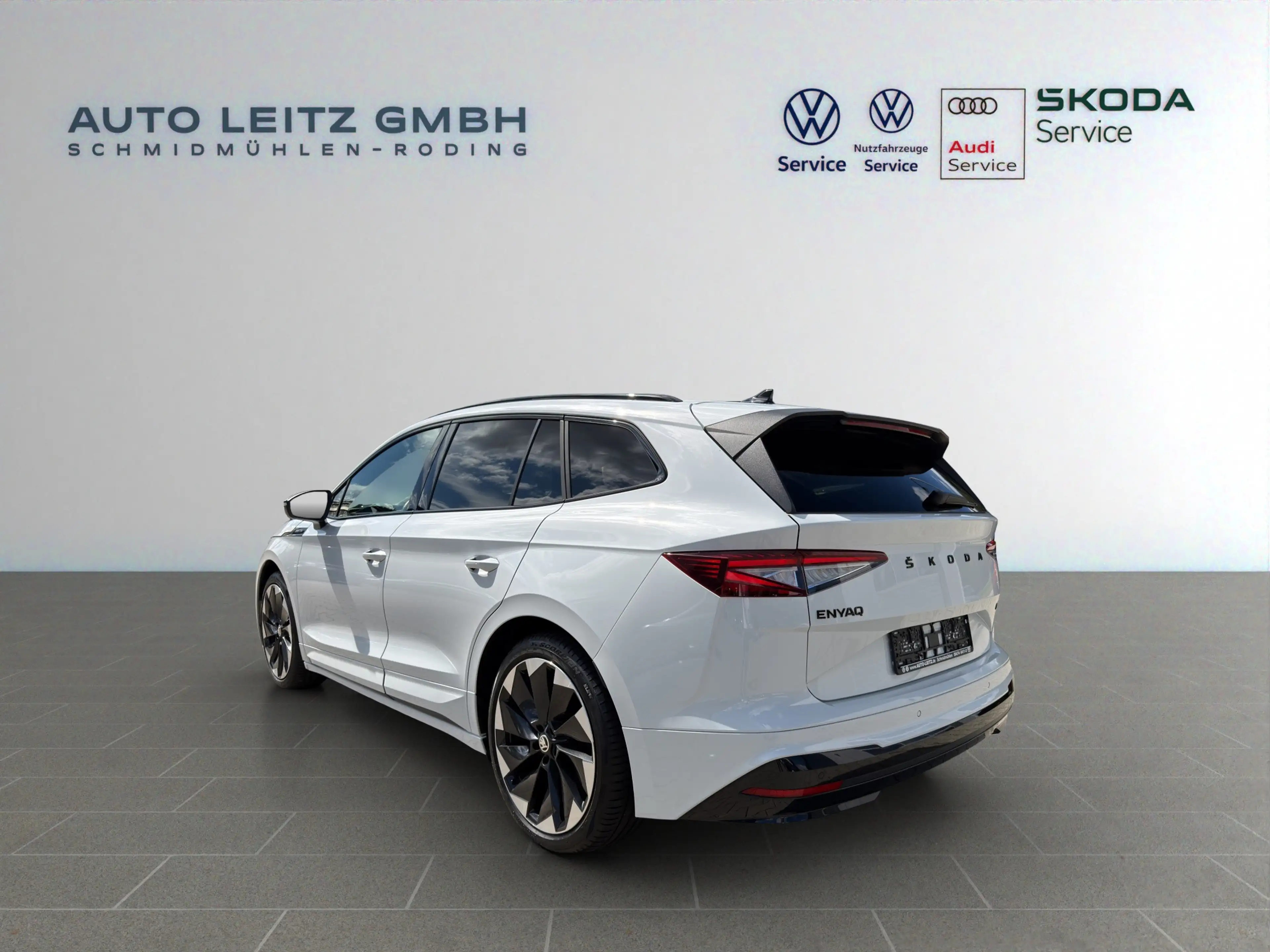 Skoda Enyaq 80 X Sportline AHK ACC Mtrx LM21 HUD 360 — photo 5