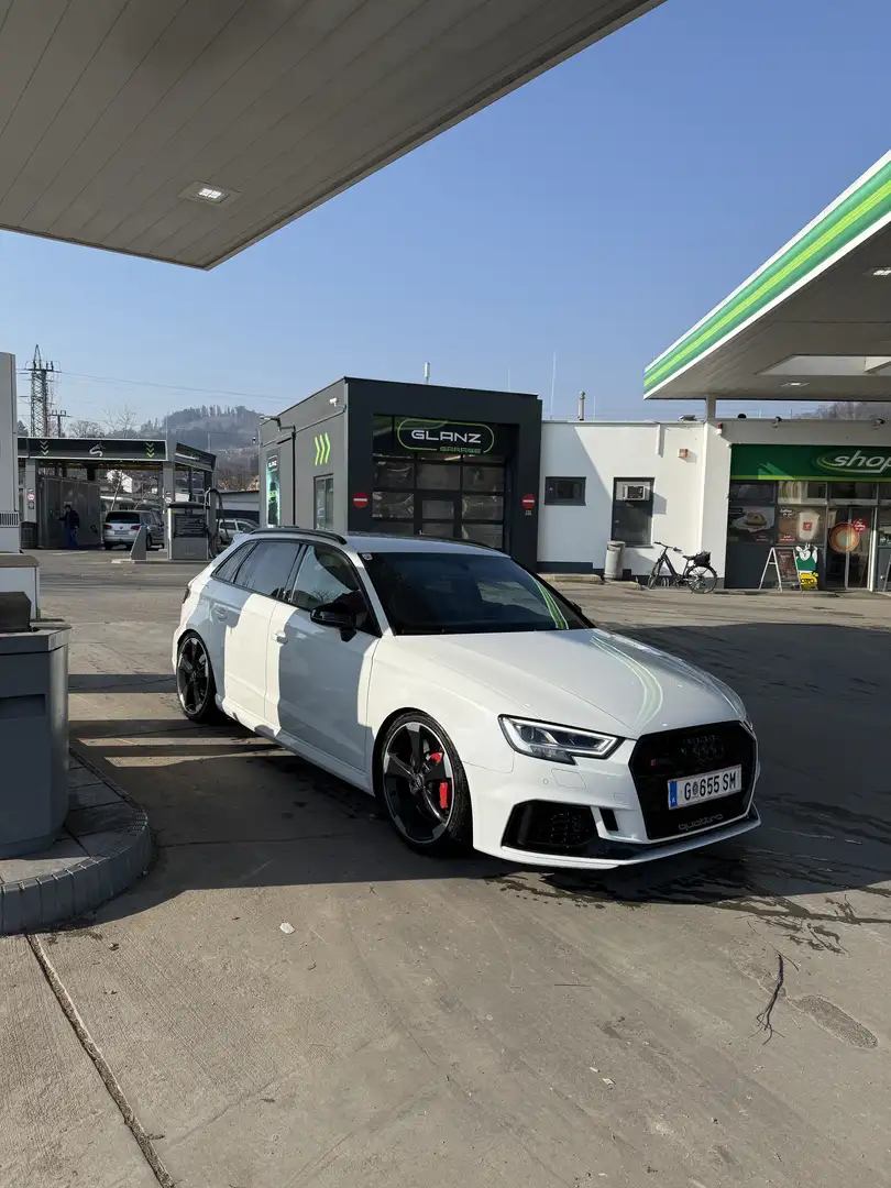 Audi RS3 SB 2,5 TFSI quattro S-tronic - 1