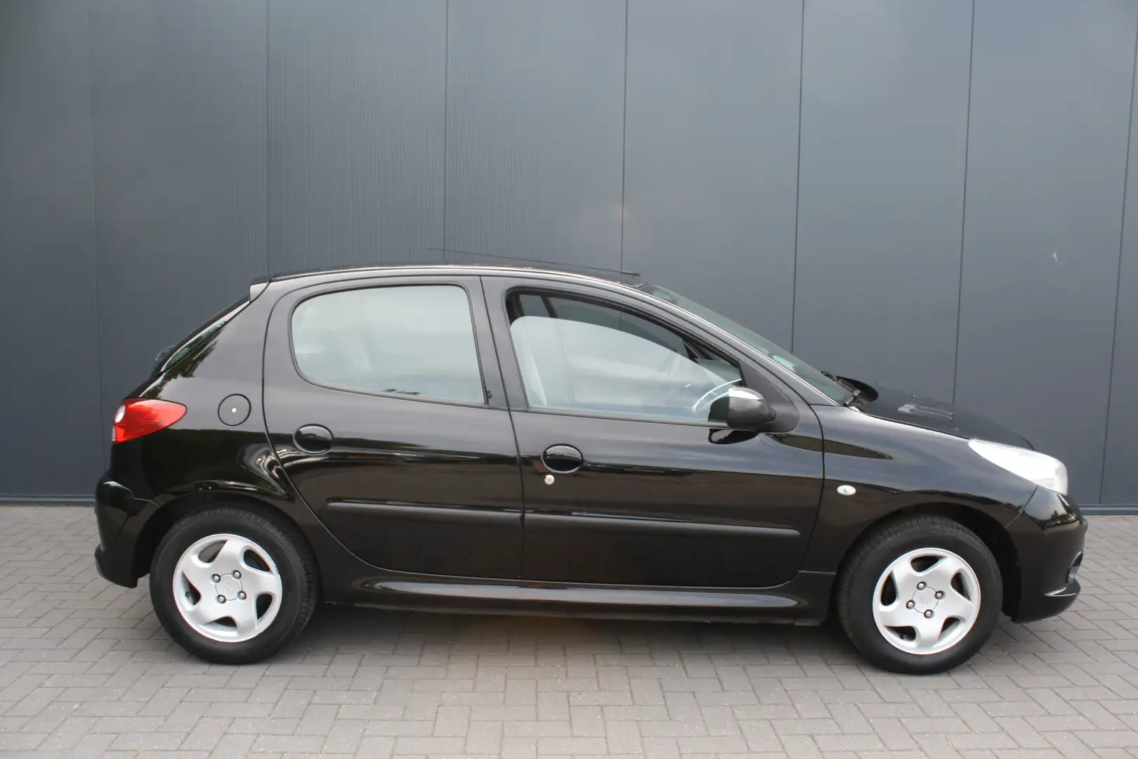 Peugeot 206 + 1.1 XS 5- DEURS - LAGE KM. STAND-Trekhaak Noir - 2