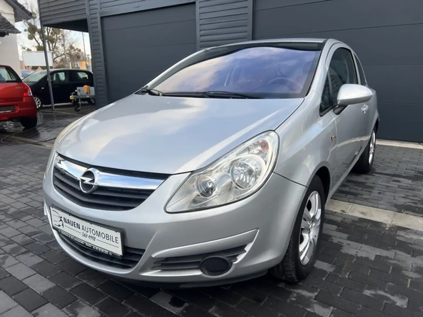 Opel Corsa 1.2 Twinport Edition Automatik+Klima+Alus+ Silber - 1