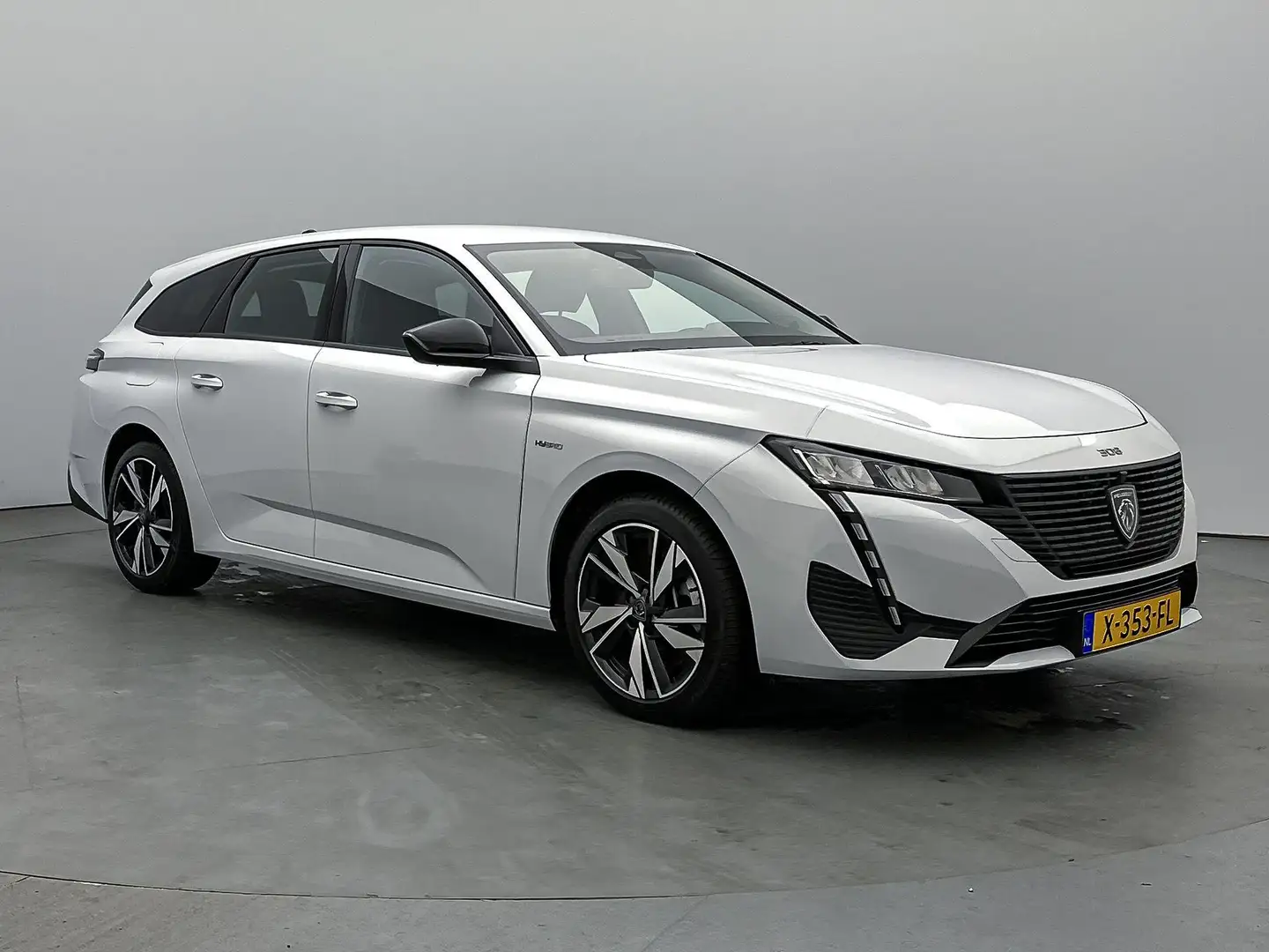 Peugeot 308 SW Active Pack Business 1.6 Plug-in HYbrid 180pk A Weiß - 2