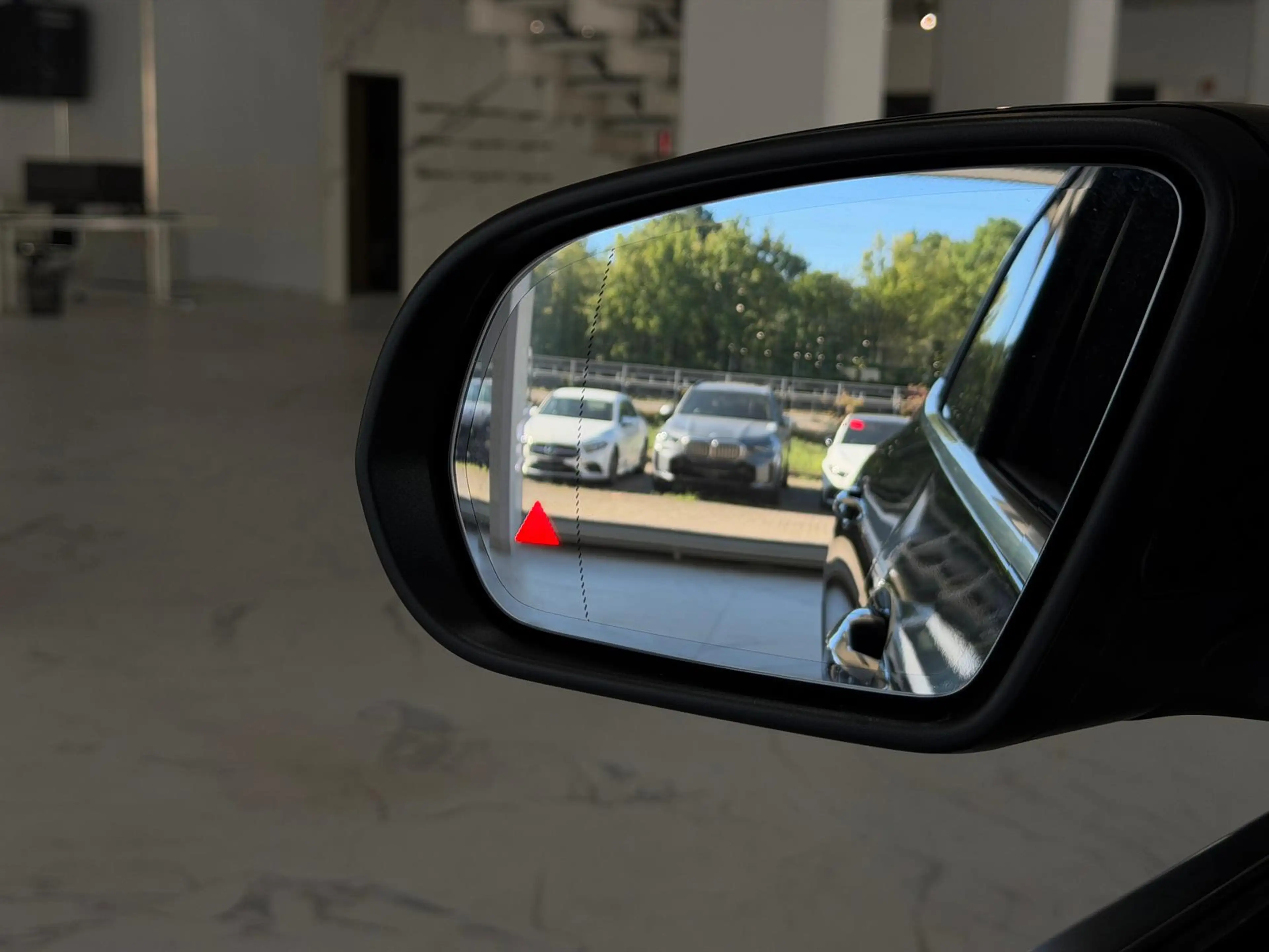Mercedes-Benz GLA 250 e 3x AMG SPORT*MBUX*WIDE*KEY*STNDH*360°K — photo 8