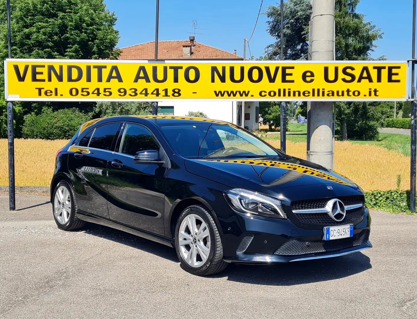 Mercedes-Benz A 180 d Sport Next Noir - 1