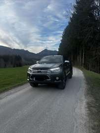 DK Lounge 4x4 2,4 D-4D Aut.