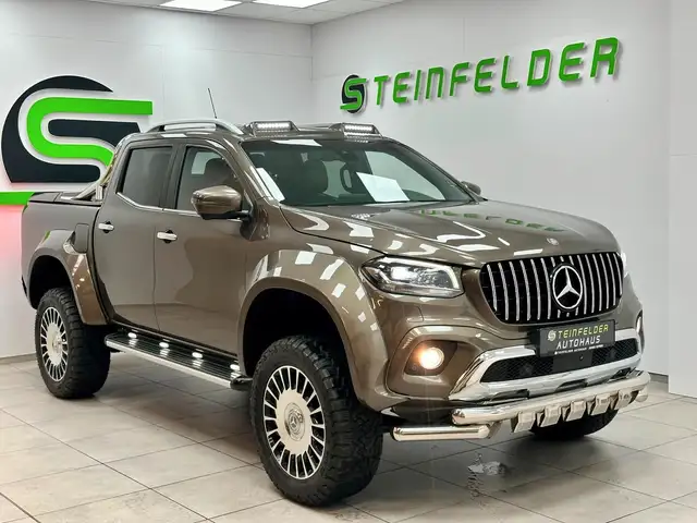 Mercedes-Benz X 250