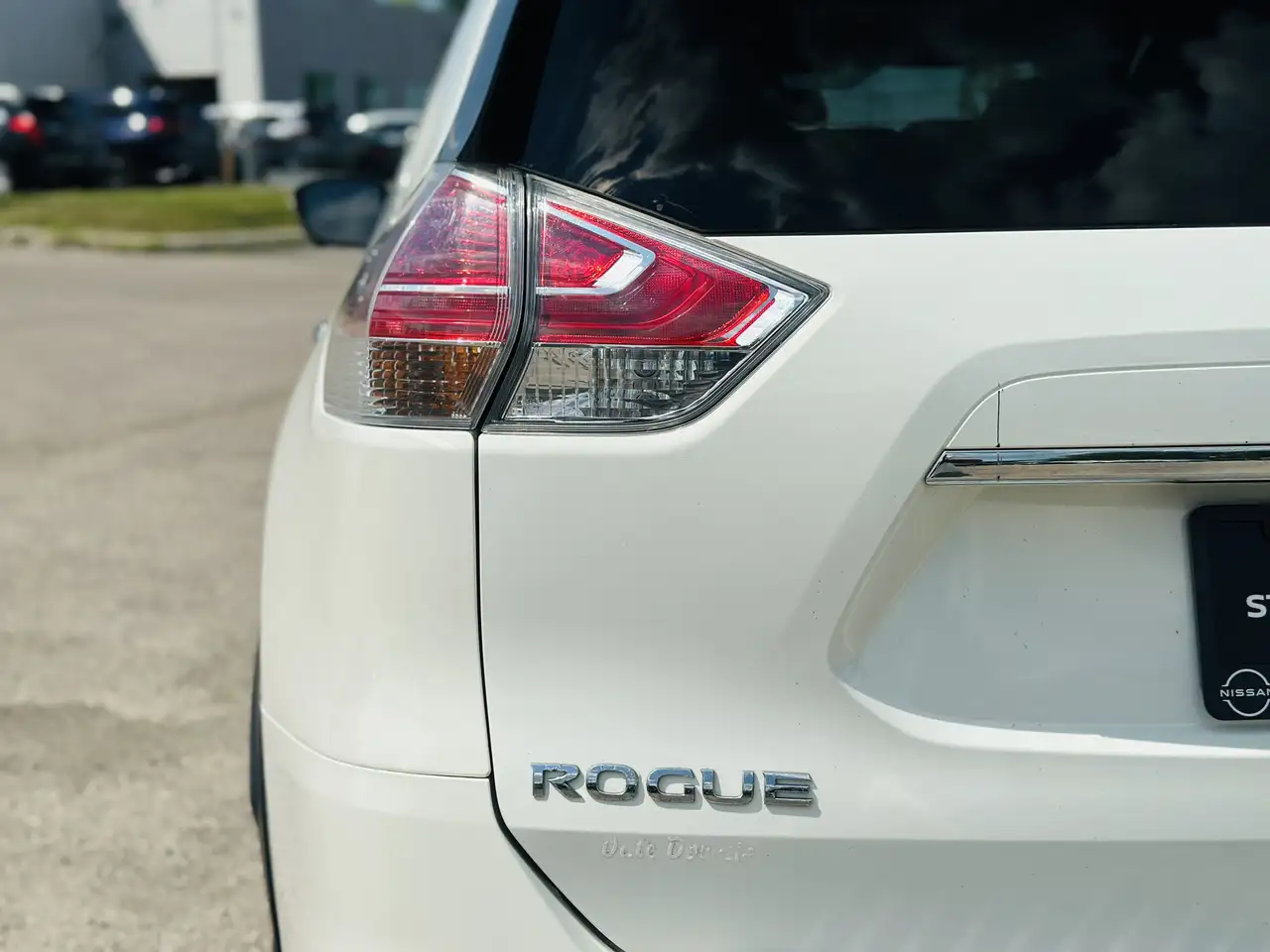 Nissan Rogue fotografie Nissan Rogue