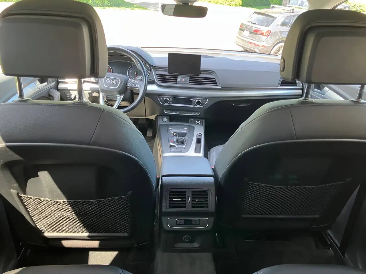 Audi Q5 снимка Audi Q5