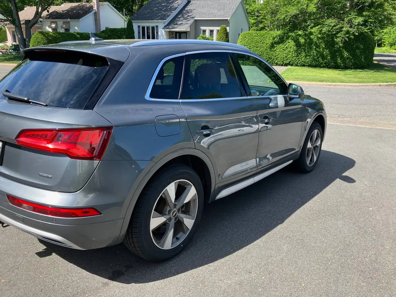 Audi Q5 снимка Audi Q5