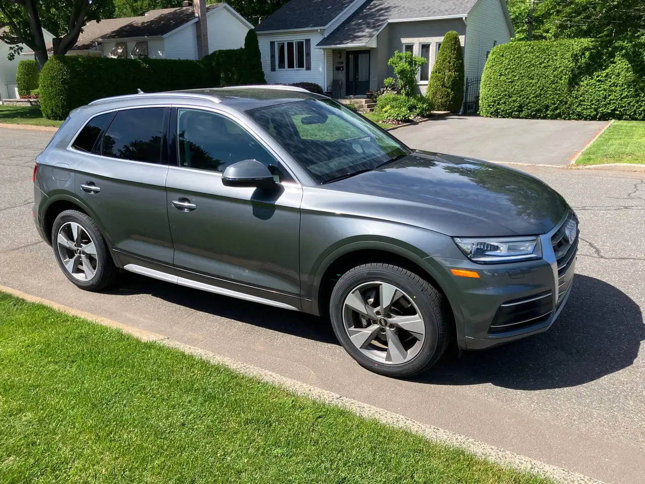 Audi Q5 снимка Audi Q5