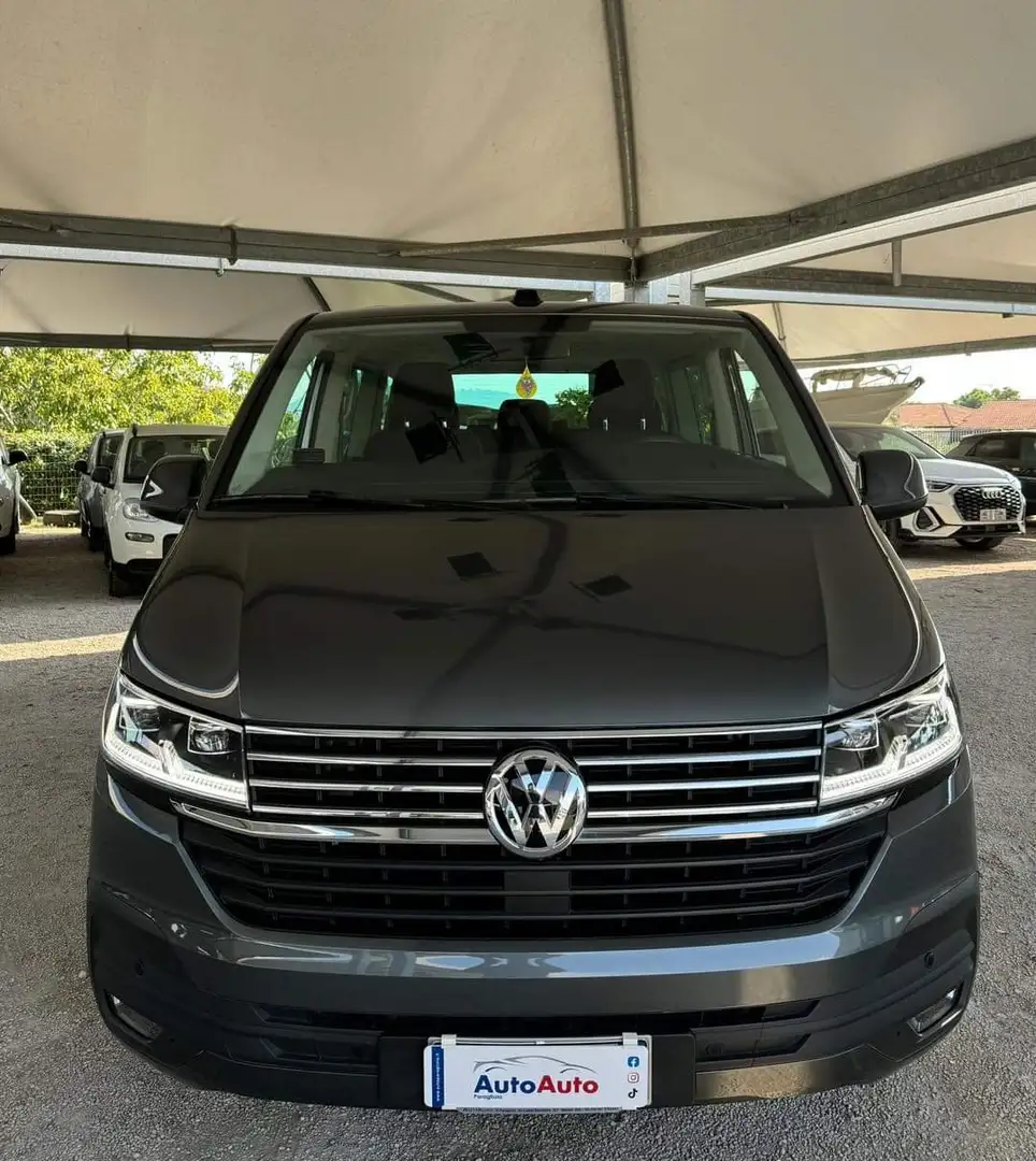 Volkswagen T6 Multivan Caravelle 2.0 tdi Comfortline 199cv dsg Šedá - 2