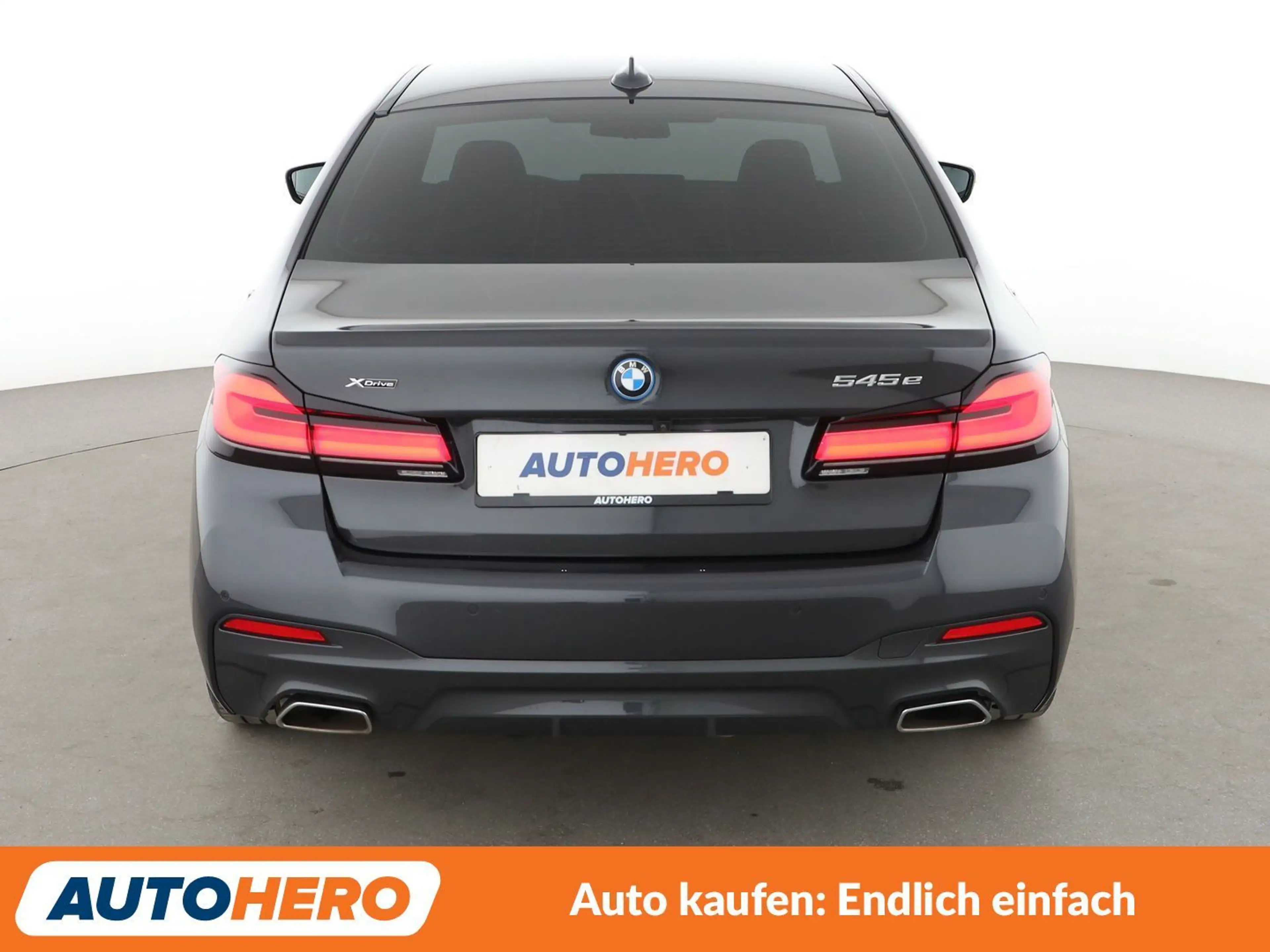 BMW 545 545e xDrive M Sport Aut.*NAVI*LED*ACC*CAM*SHZ*AHK* — photo 5
