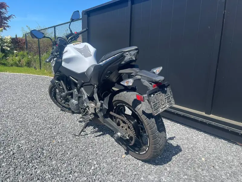Kawasaki Z650 - foto 6