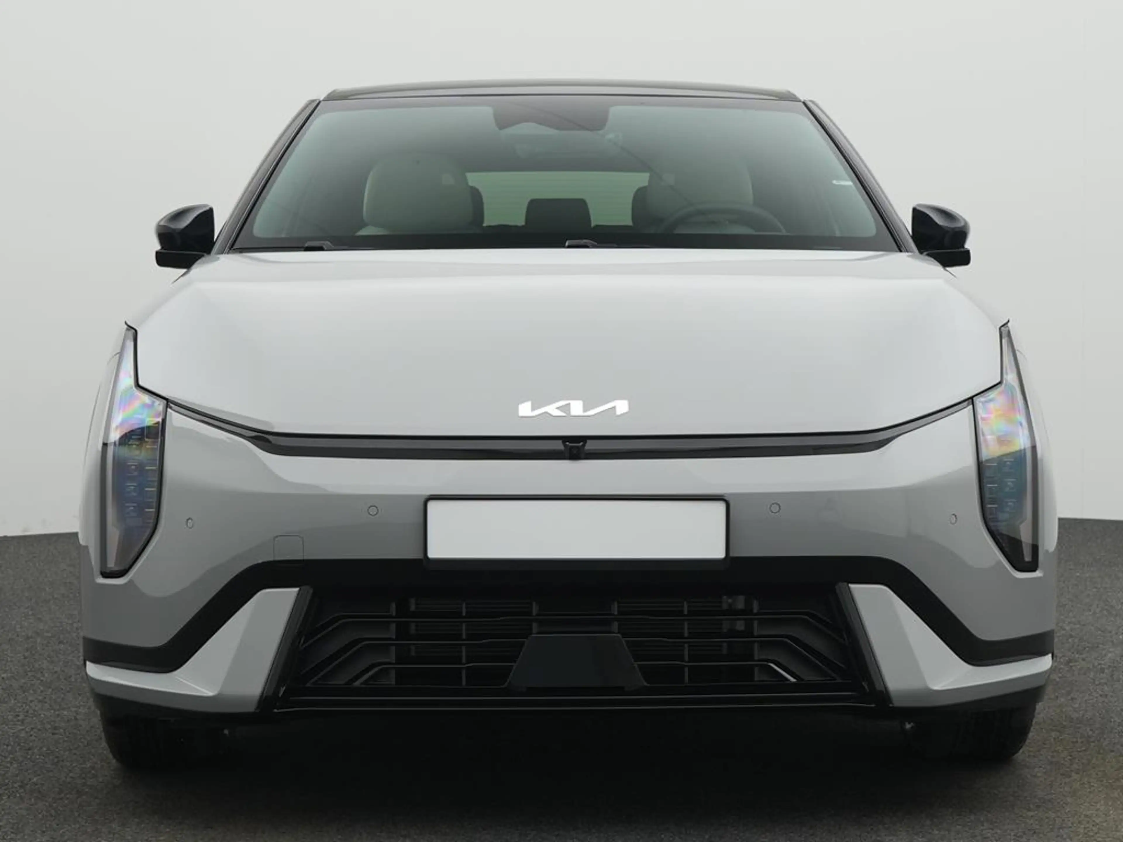 Kia EV4 81 GT-Line+DWP+COM+CON+PANO — photo 3